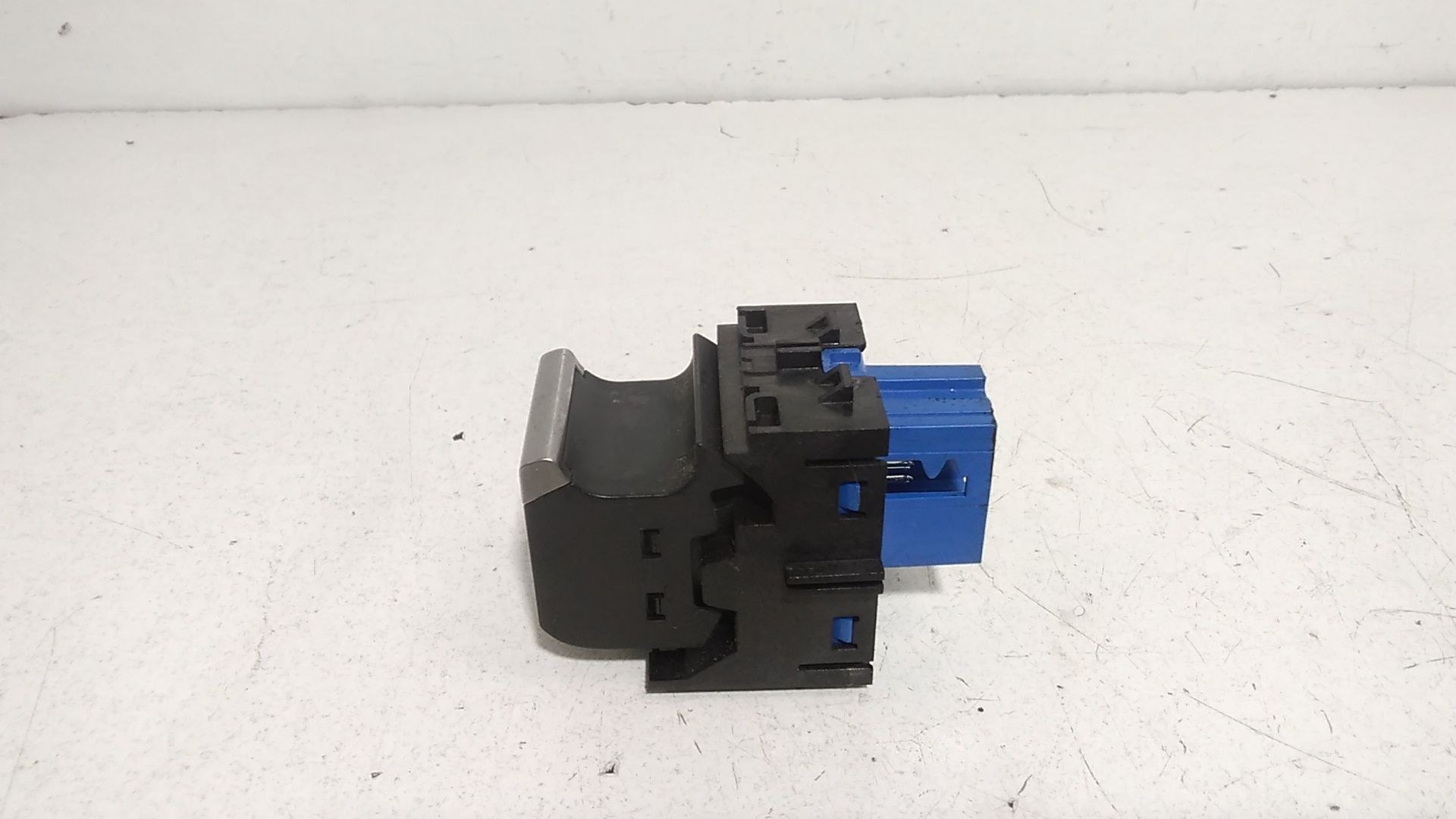 Freno di stazionamento elettrico PEUGEOT Rifter Serie (18>)