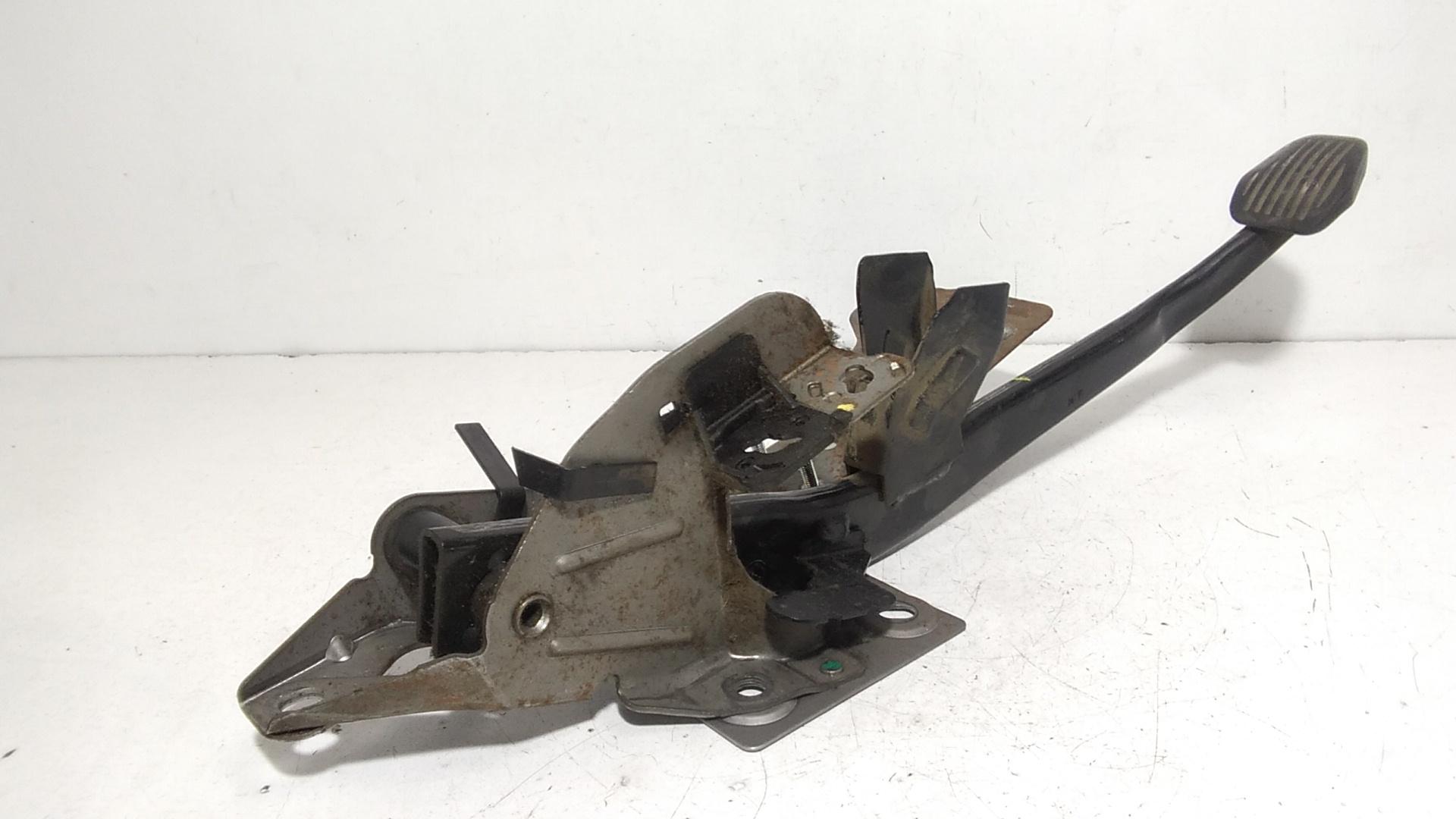 Pedale Freno FORD C - Max Serie (03>07)