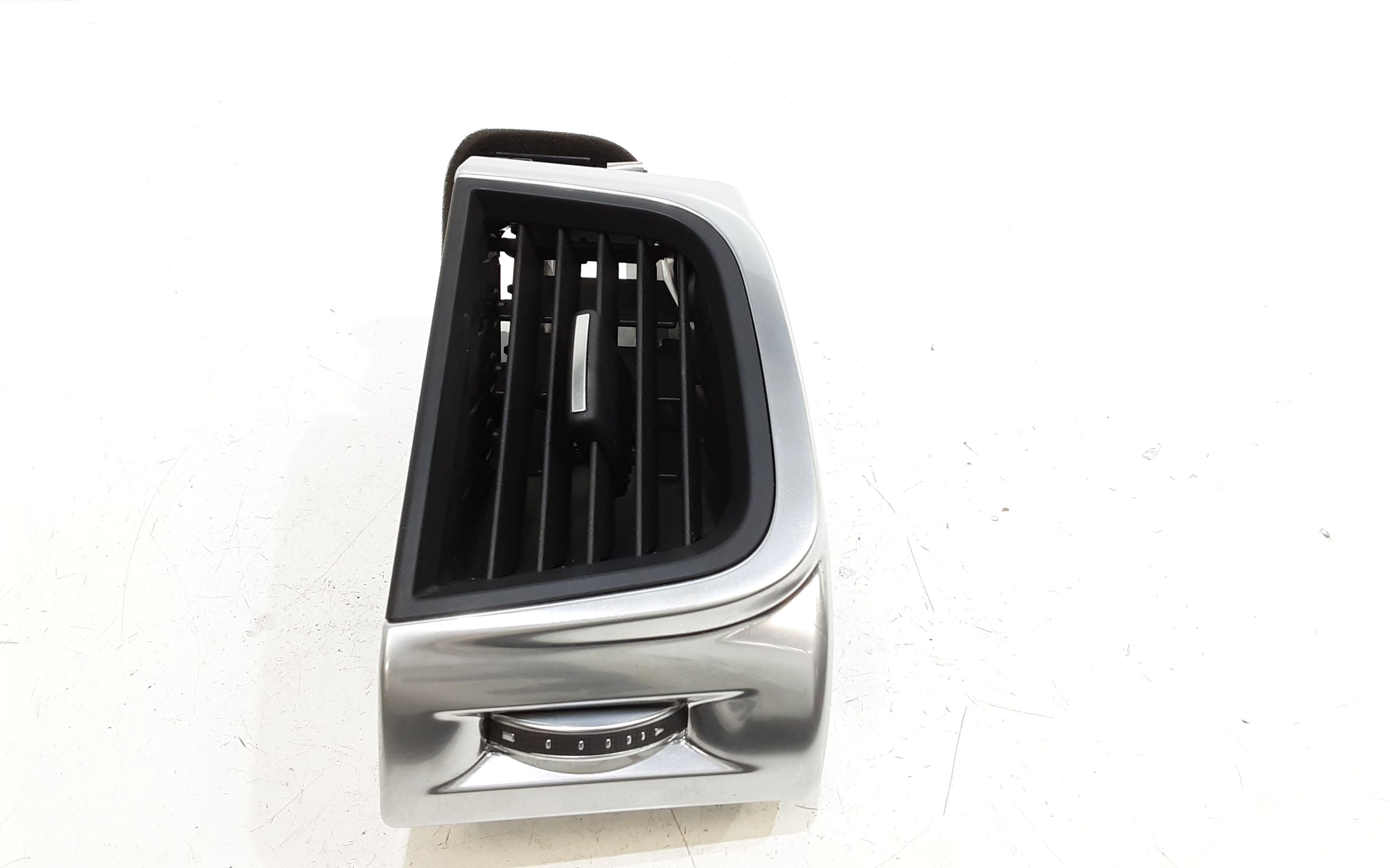 Bocchetta aria cruscotto lato passeggero JAGUAR E-Pace Serie  (17>)