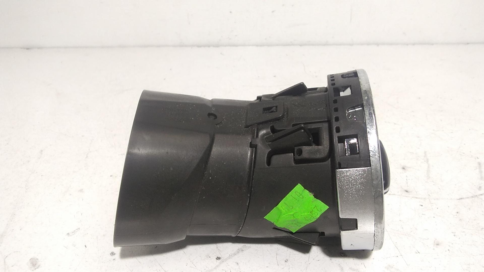 Bocchetta aria cruscotto lato passeggero PEUGEOT 3008 Serie (09>16)