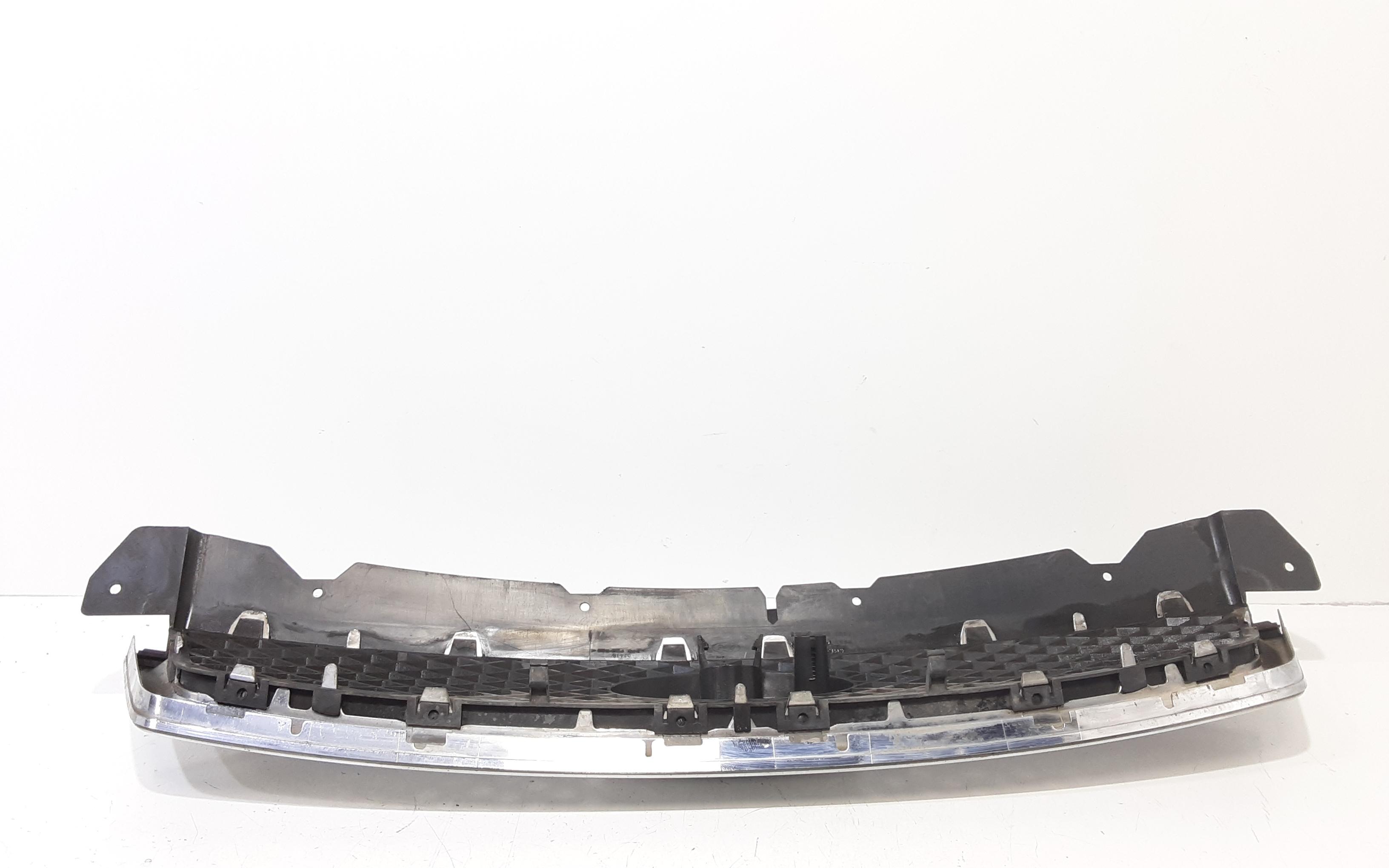 Mascherina anteriore FORD Focus S. Wagon 3 Serie