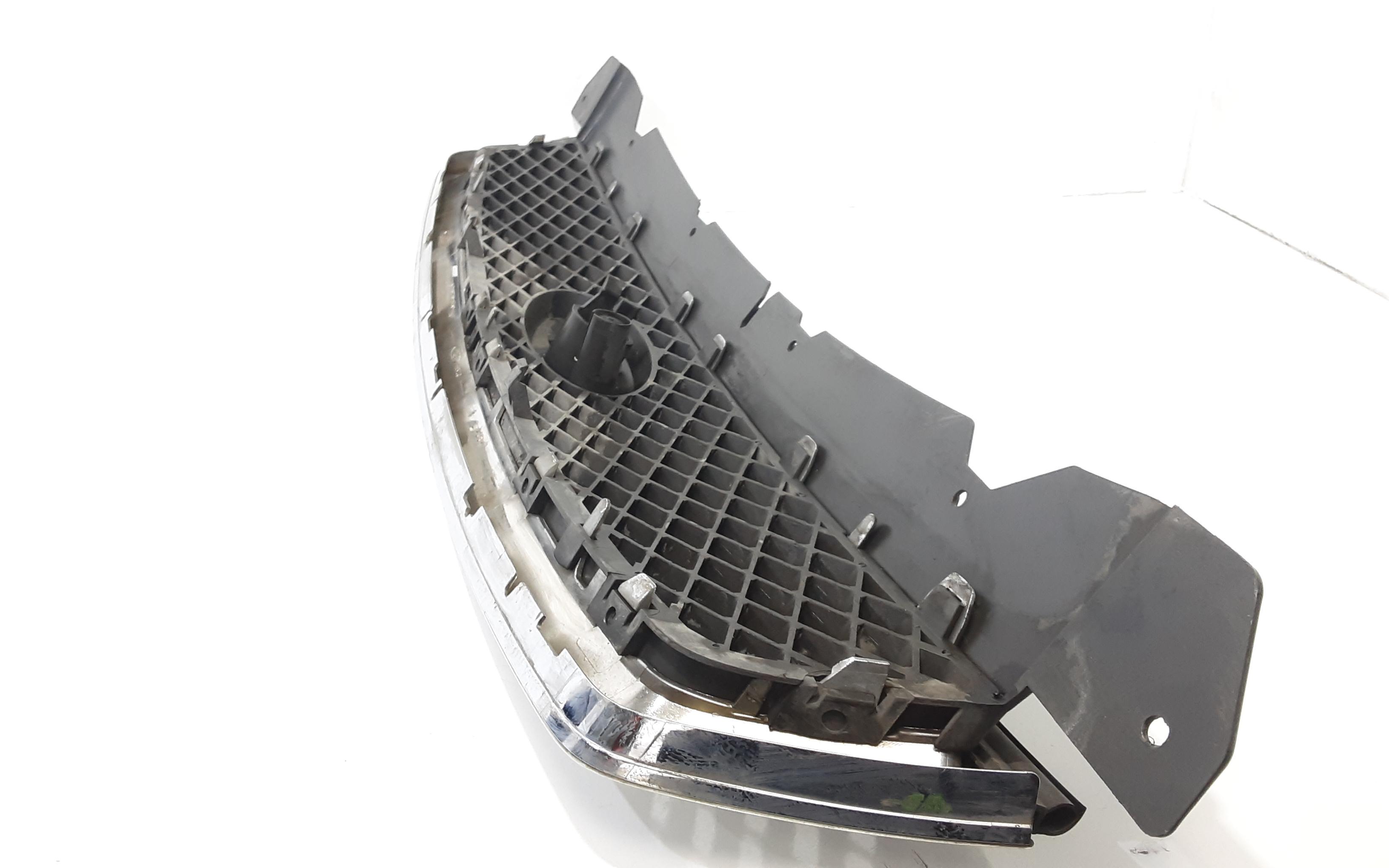 Mascherina anteriore FORD Focus S. Wagon 3 Serie