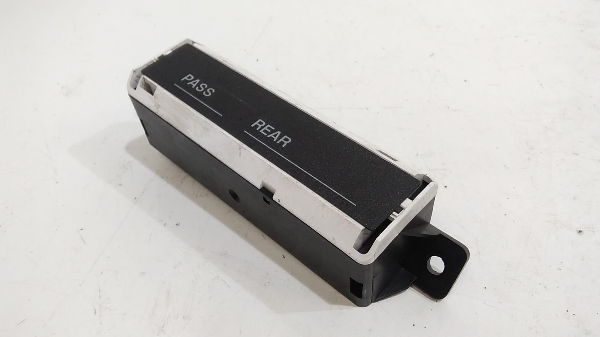 Display MAZDA 3 Berlina Serie (03>09)