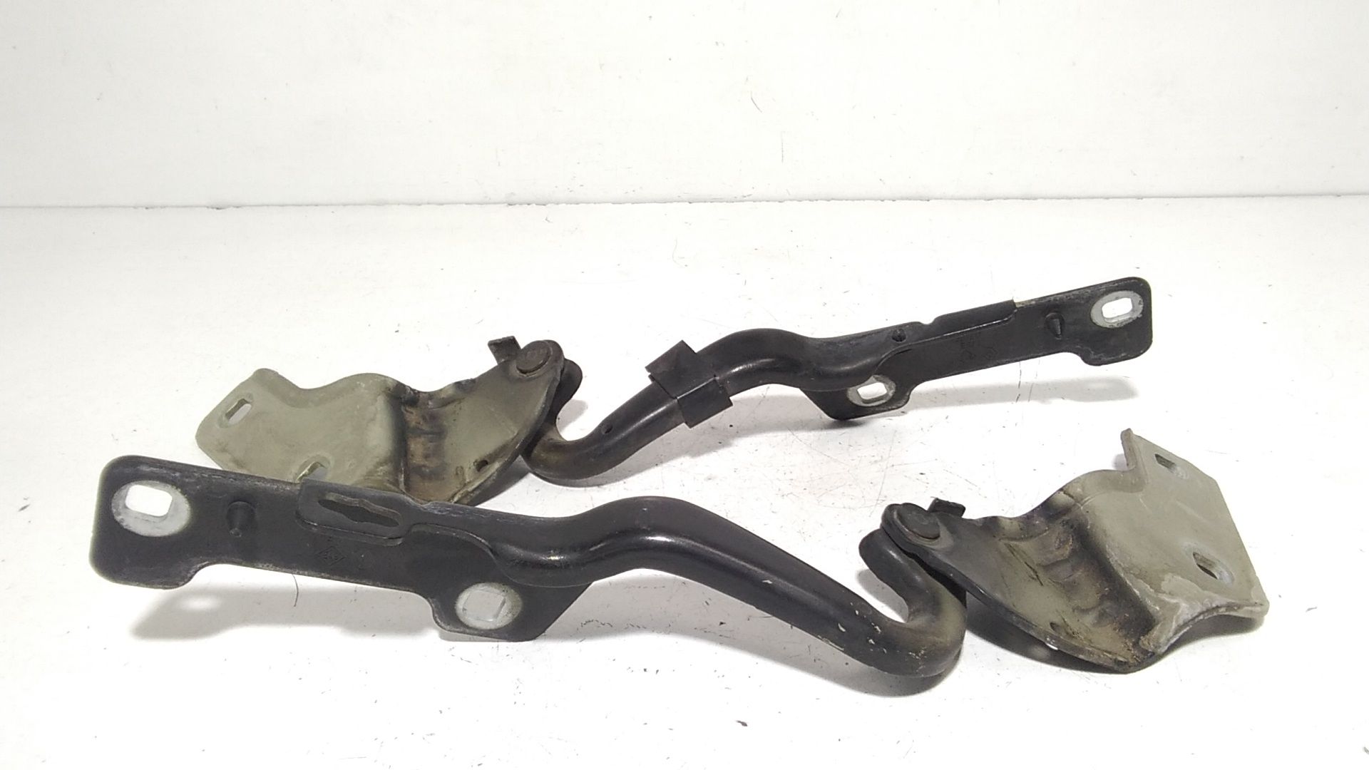 Cerniere cofano anteriore dx e sx RENAULT Clio Serie (08>15)