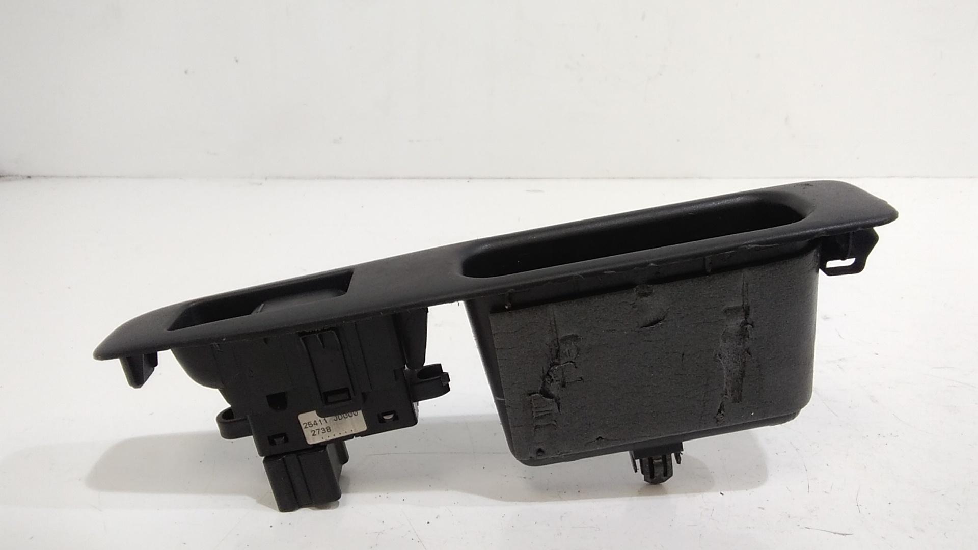 Pulsantiera Posteriore Sinistra NISSAN Qashqai 1 Serie