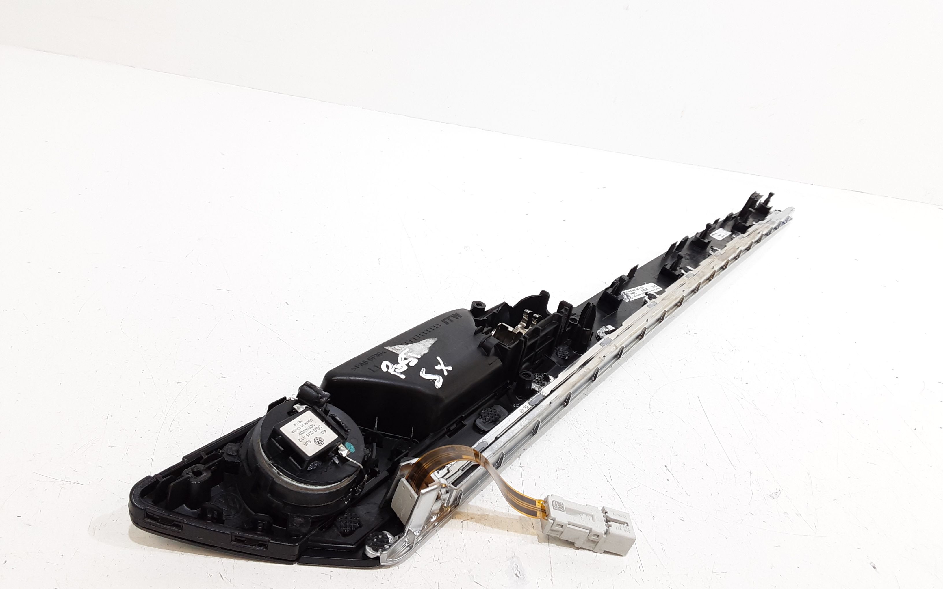 Maniglia interna Posteriore Sinistra VOLKSWAGEN Passat Alltrack (3G5,CB5) (15>)