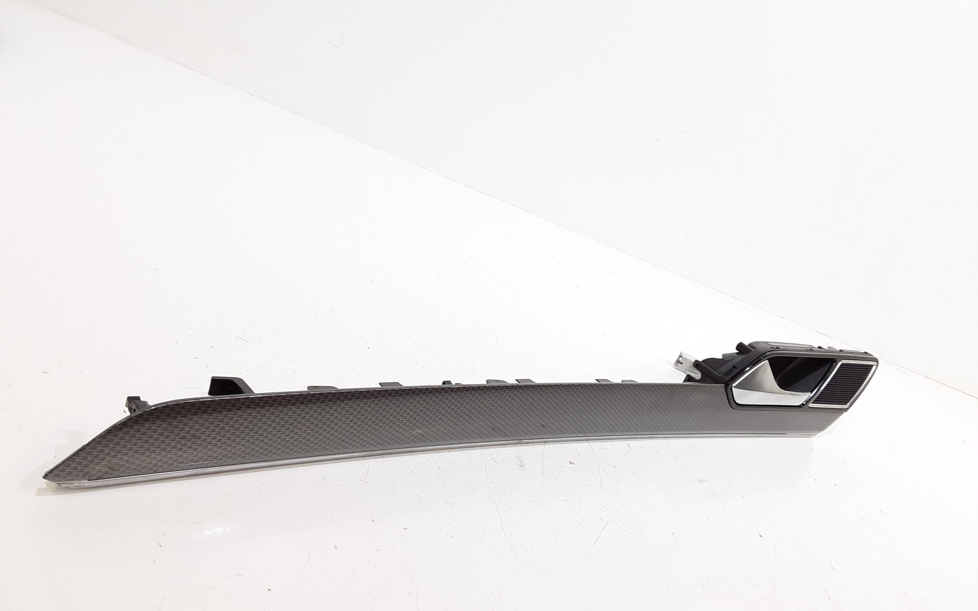 Maniglia interna Posteriore Sinistra VOLKSWAGEN Passat Alltrack (3G5,CB5) (15>)