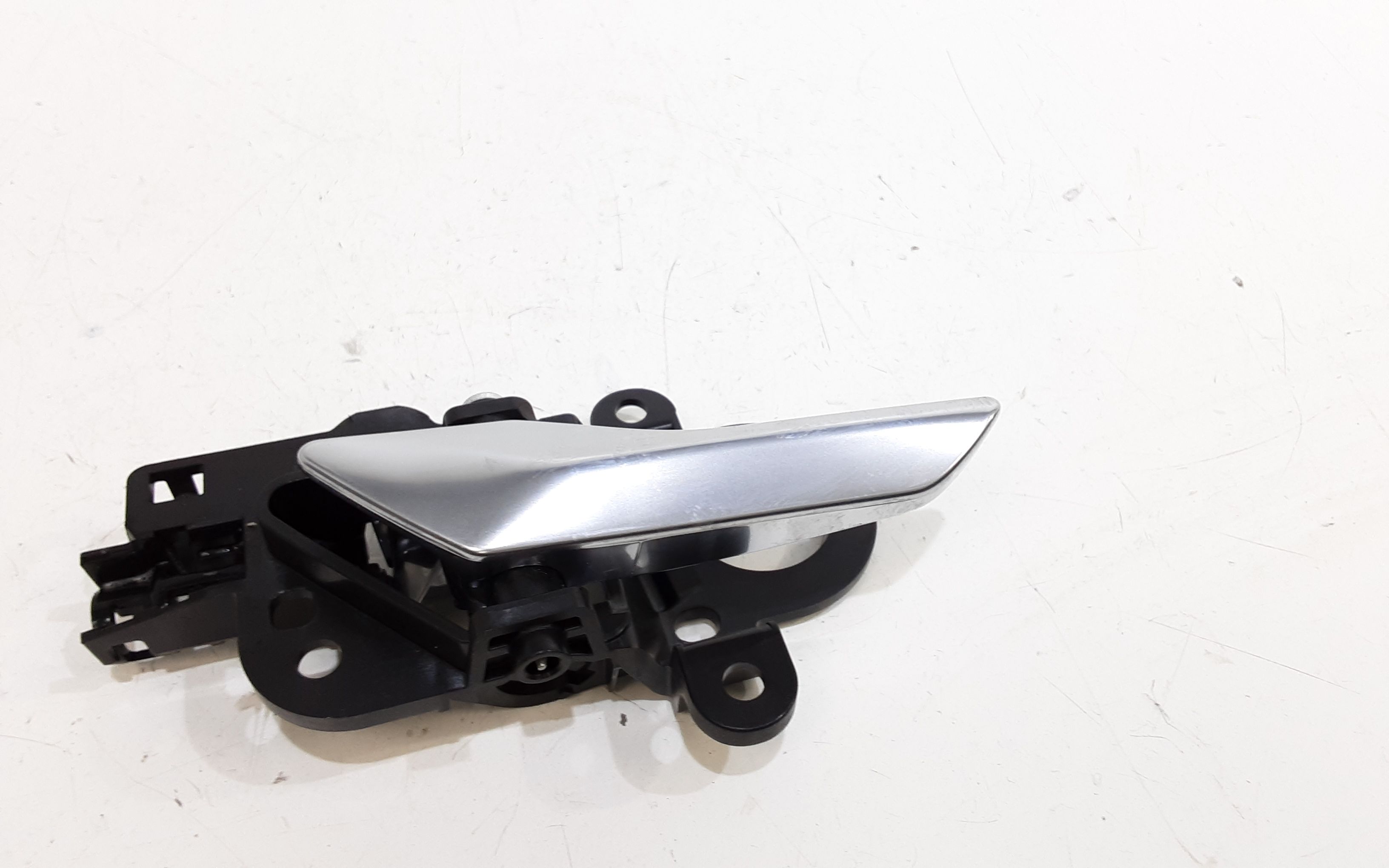 Maniglia interna Posteriore Sinistra JAGUAR E-Pace Serie  (17>)