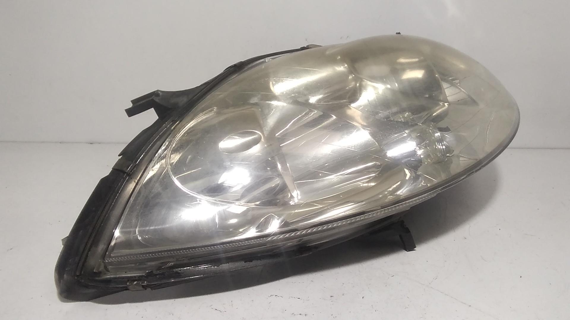 Faro anteriore DX allo Xeno MERCEDES Classe A W169 3 Serie