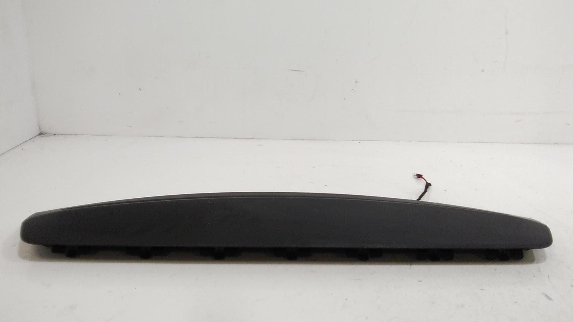 Terzo stop MERCEDES CLA Serie (13>)