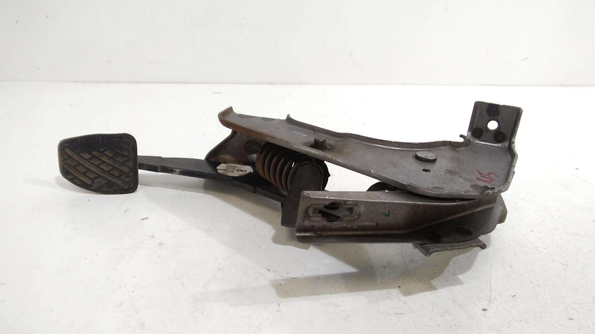 Pedale frizione NISSAN Qashqai 1 Serie