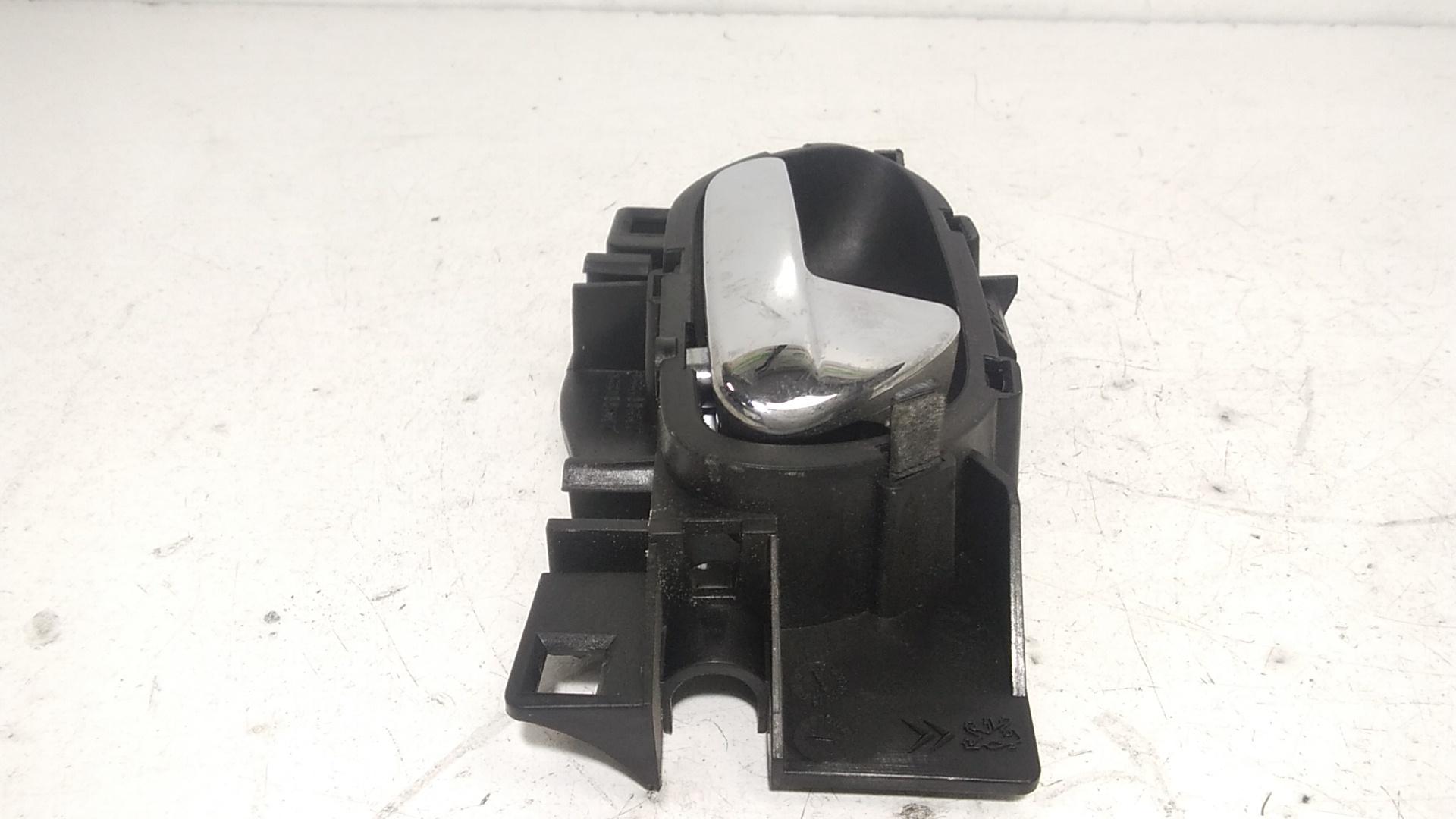 Maniglia interna anteriore Sinistra PEUGEOT 3008 Serie (09>16)