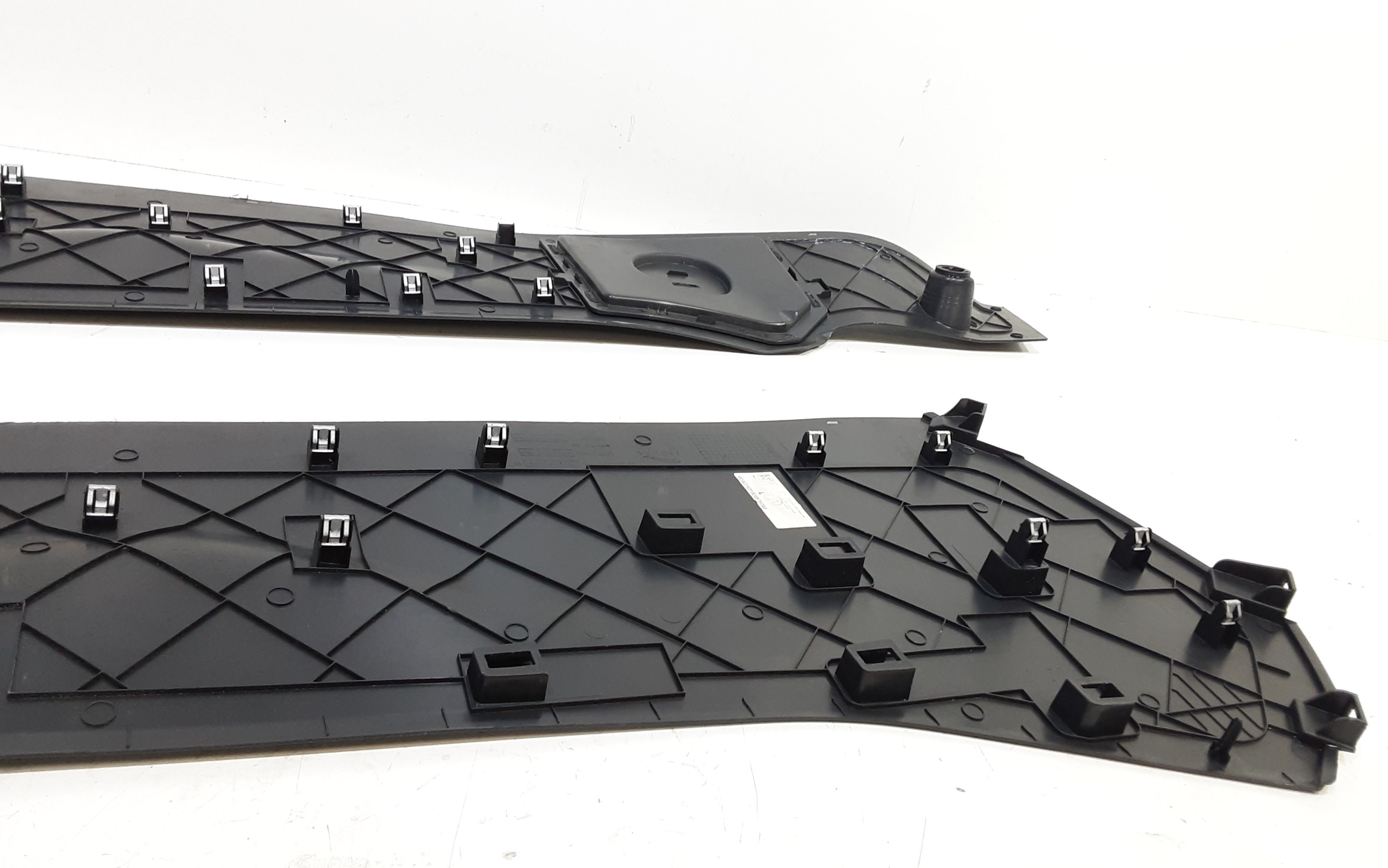 Plastiche interne JAGUAR E-Pace Serie  (17>)