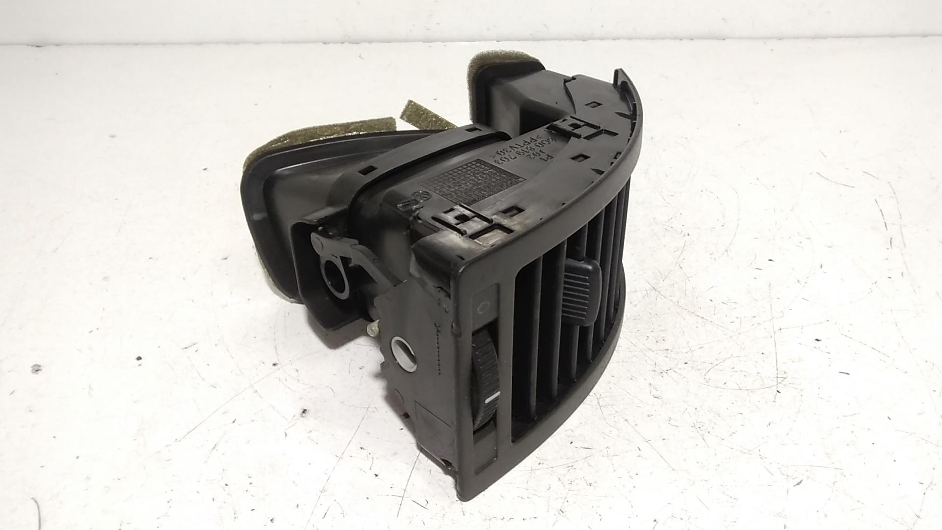 Bocchetta aria cruscotto lato guida VOLKSWAGEN Polo 4 Serie