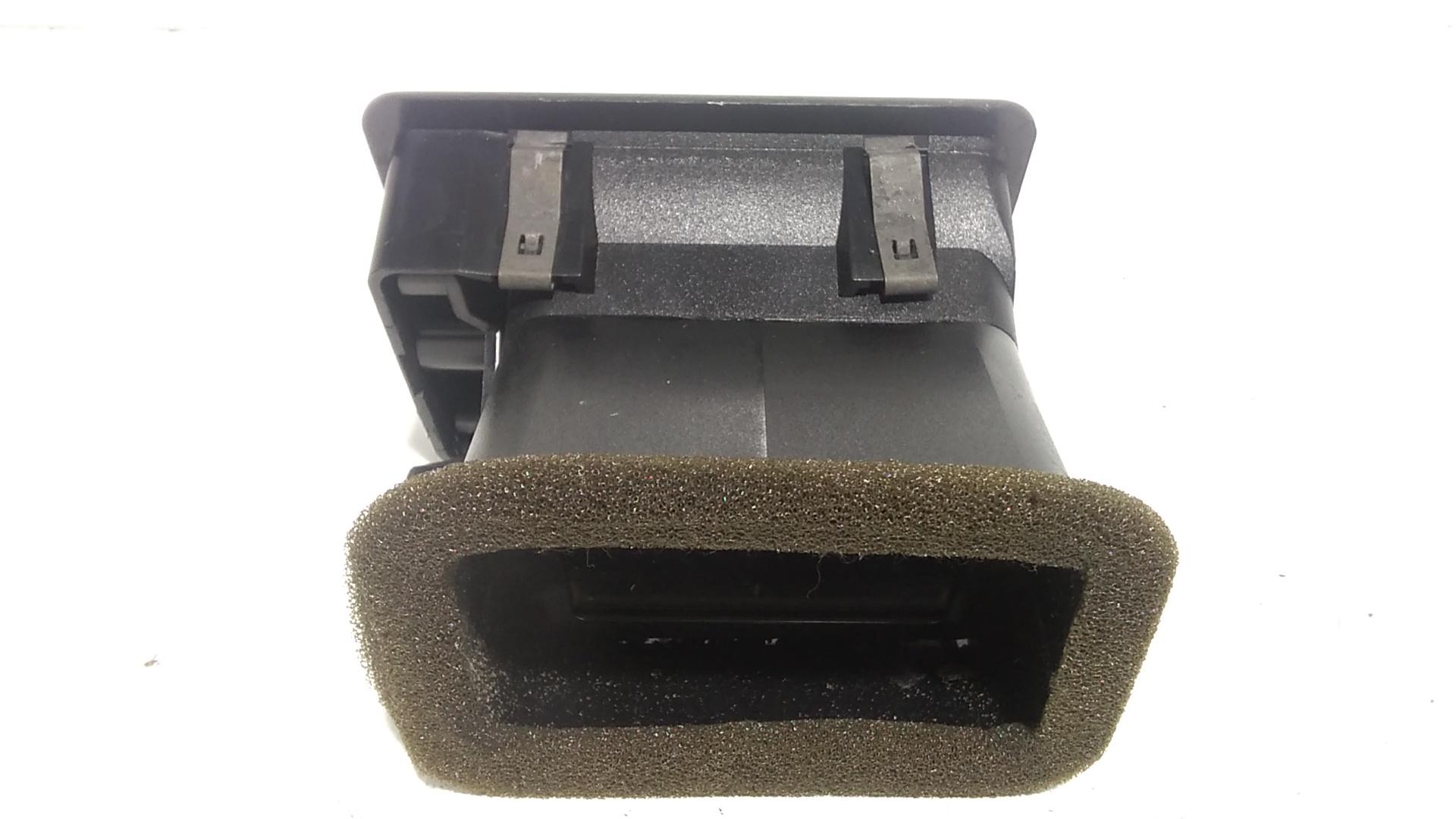 Bocchetta aria cruscotto lato guida FORD Orion 1 Serie