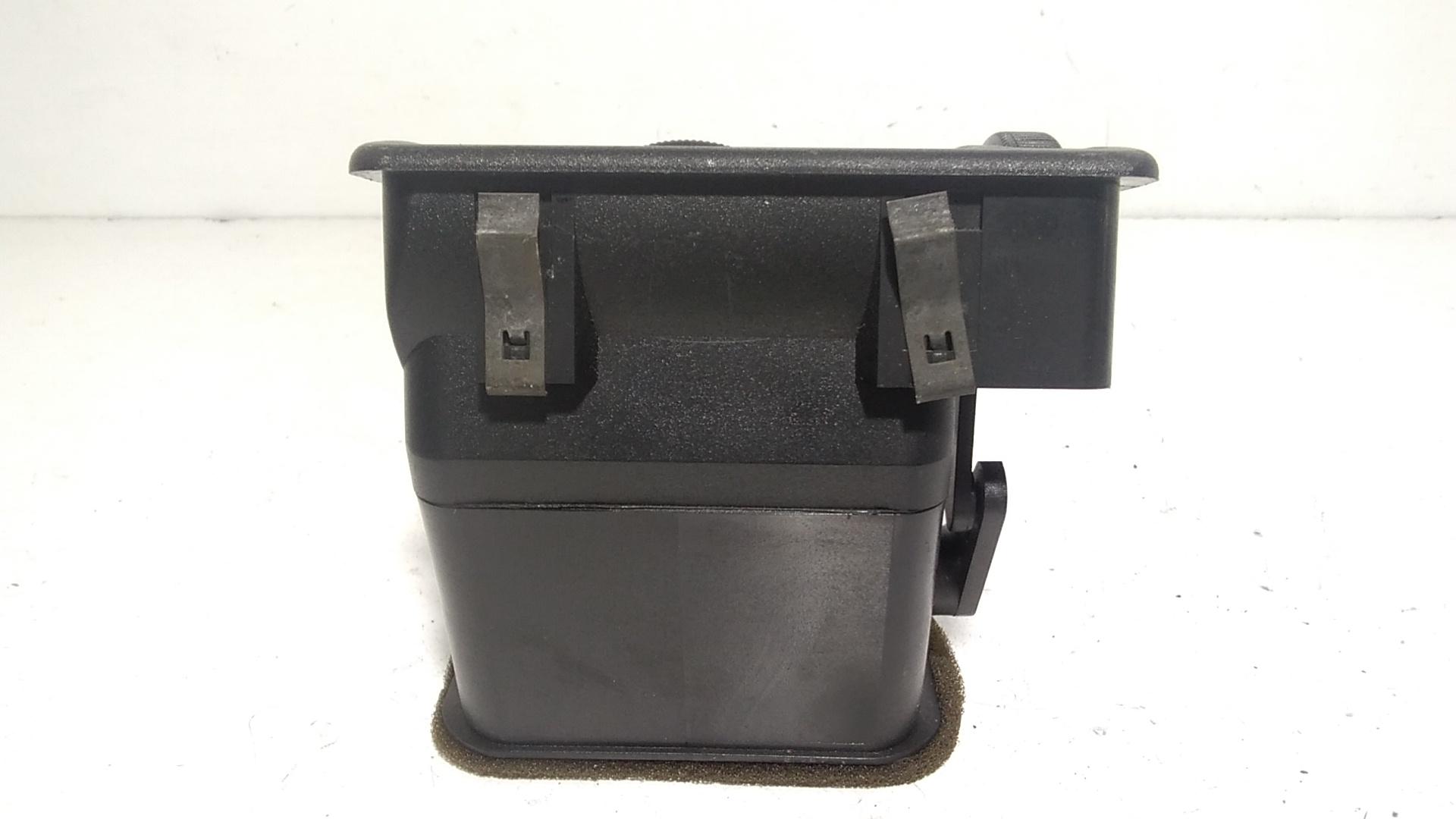 Bocchetta aria cruscotto lato guida FORD Orion 1 Serie