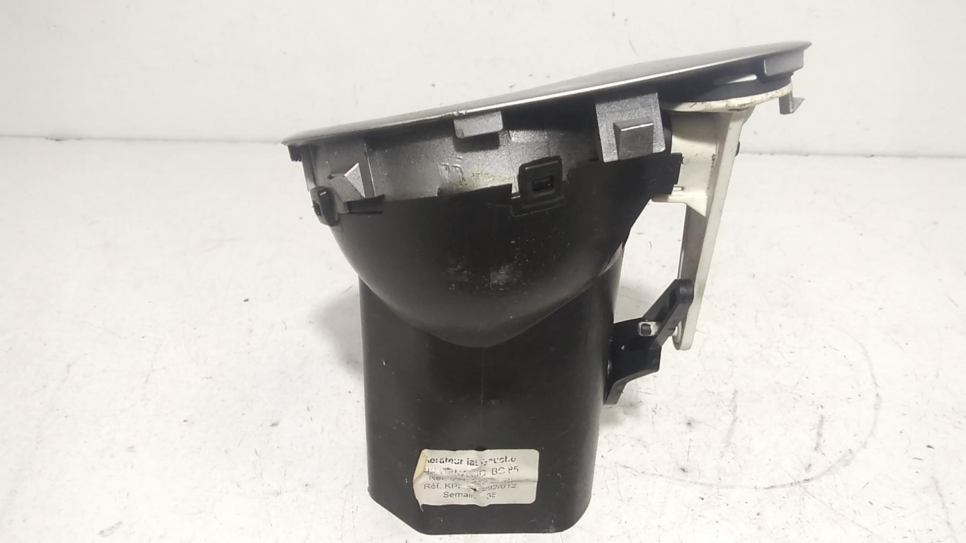 Bocchetta aria cruscotto lato guida RENAULT Clio Serie (08>15)