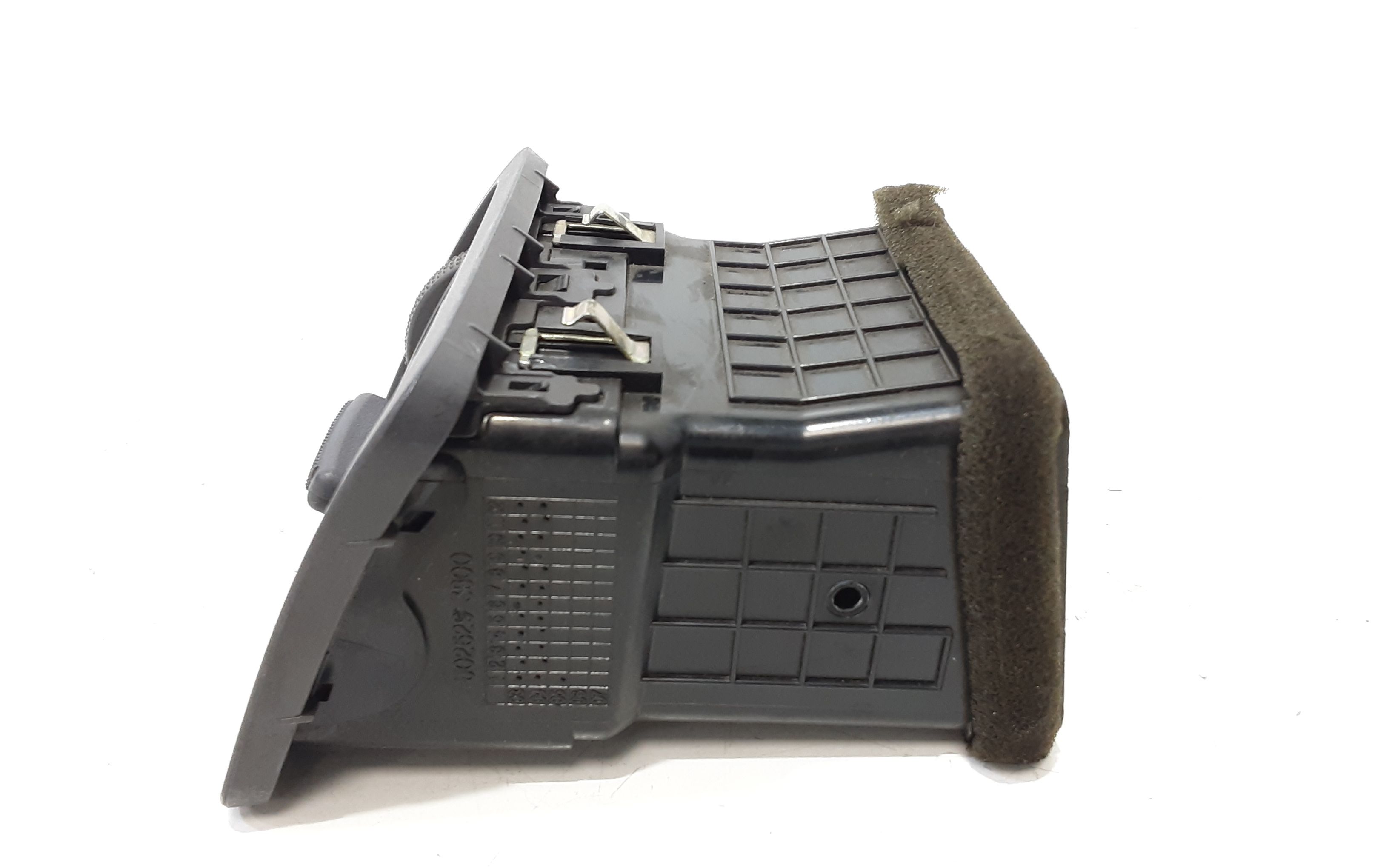 Bocchetta aria cruscotto lato guida HYUNDAI Tucson  Serie (04>09)