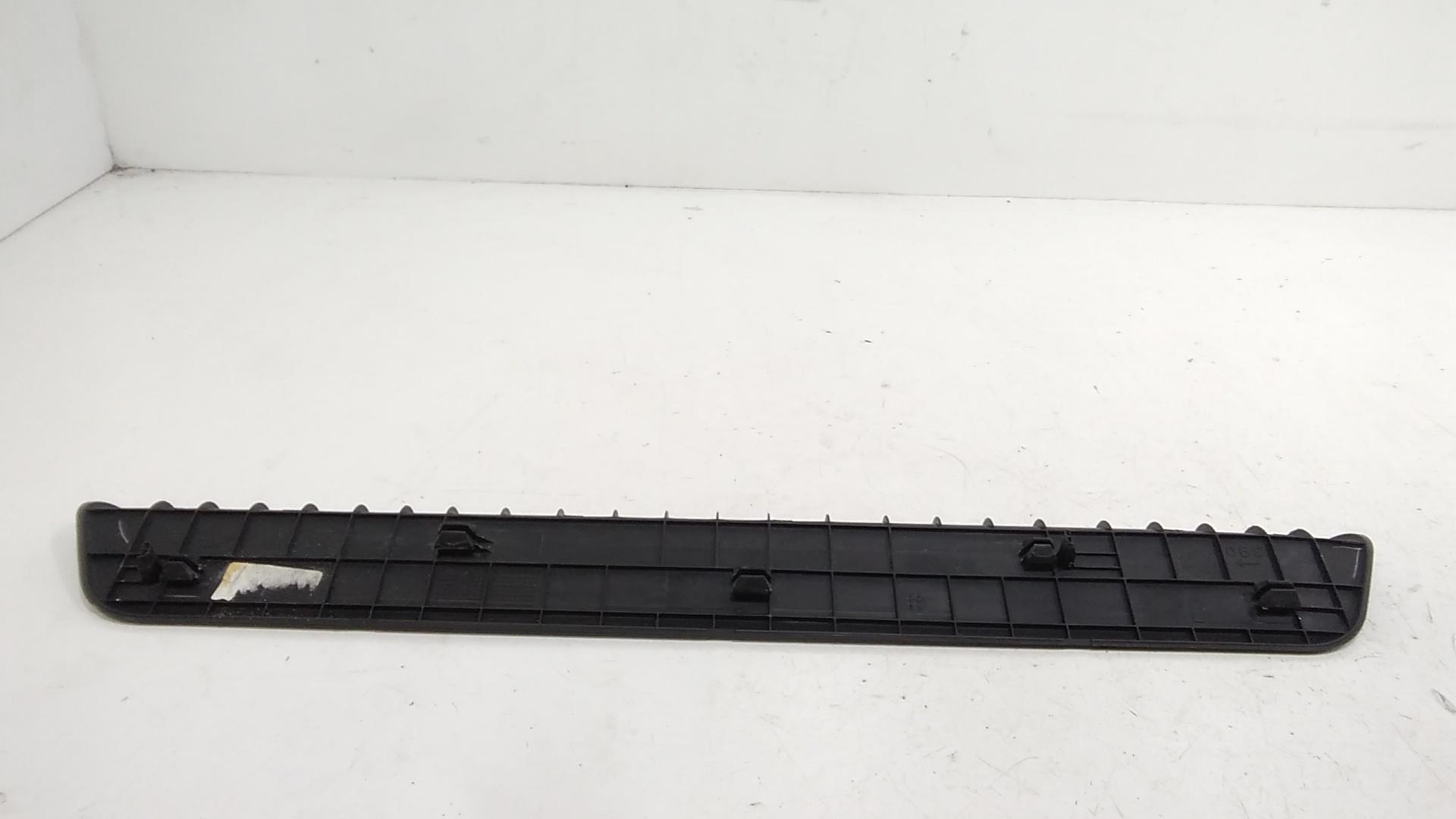 Batticalcagno Anteriore Destro HYUNDAI Tucson serie