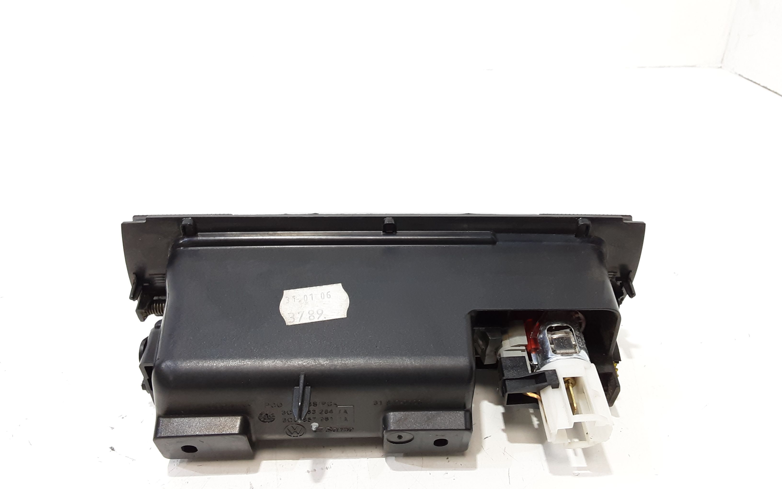 Posacenere VOLKSWAGEN Passat Variant 4 Serie