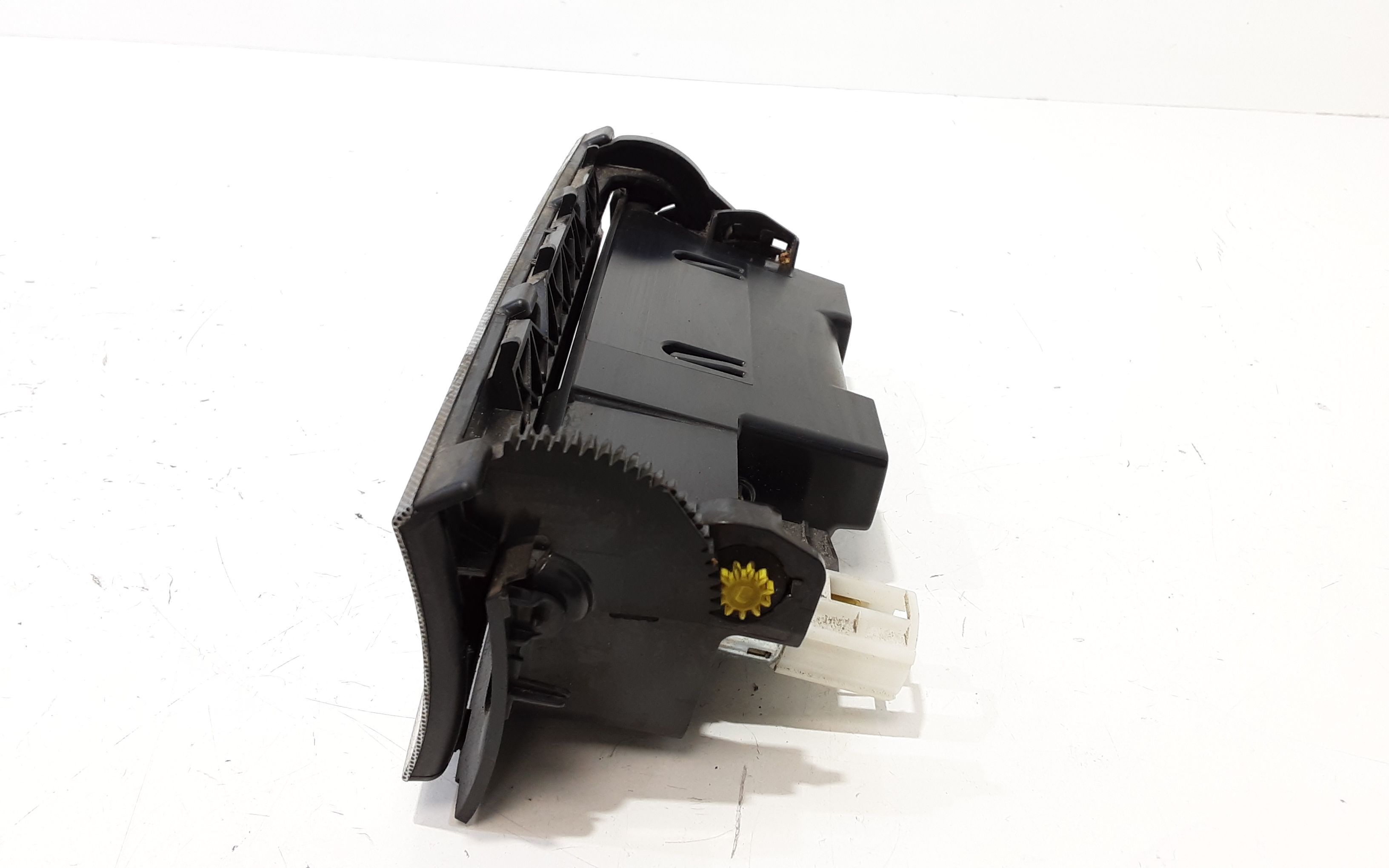 Posacenere VOLKSWAGEN Passat Variant 4 Serie