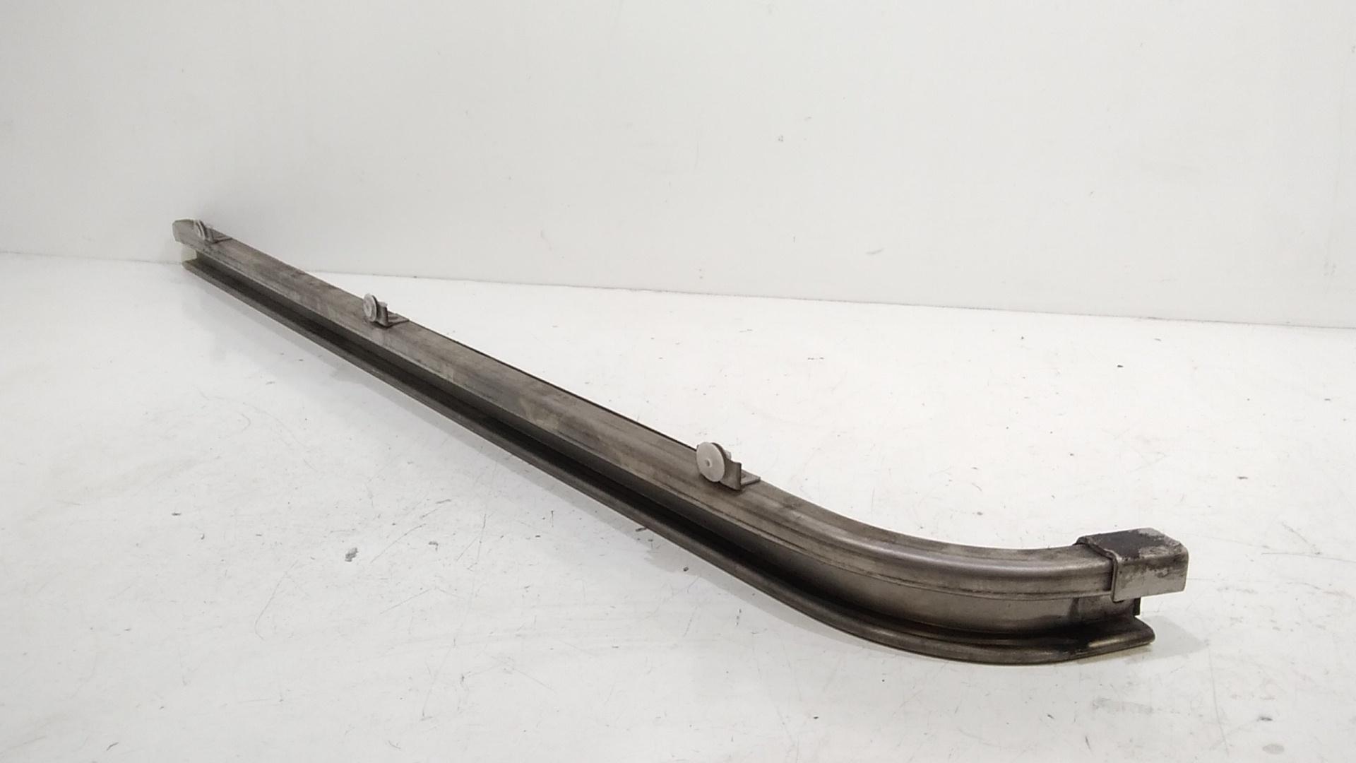 Binario porta scorrevole MERCEDES Vito Serie (W447) (14>)