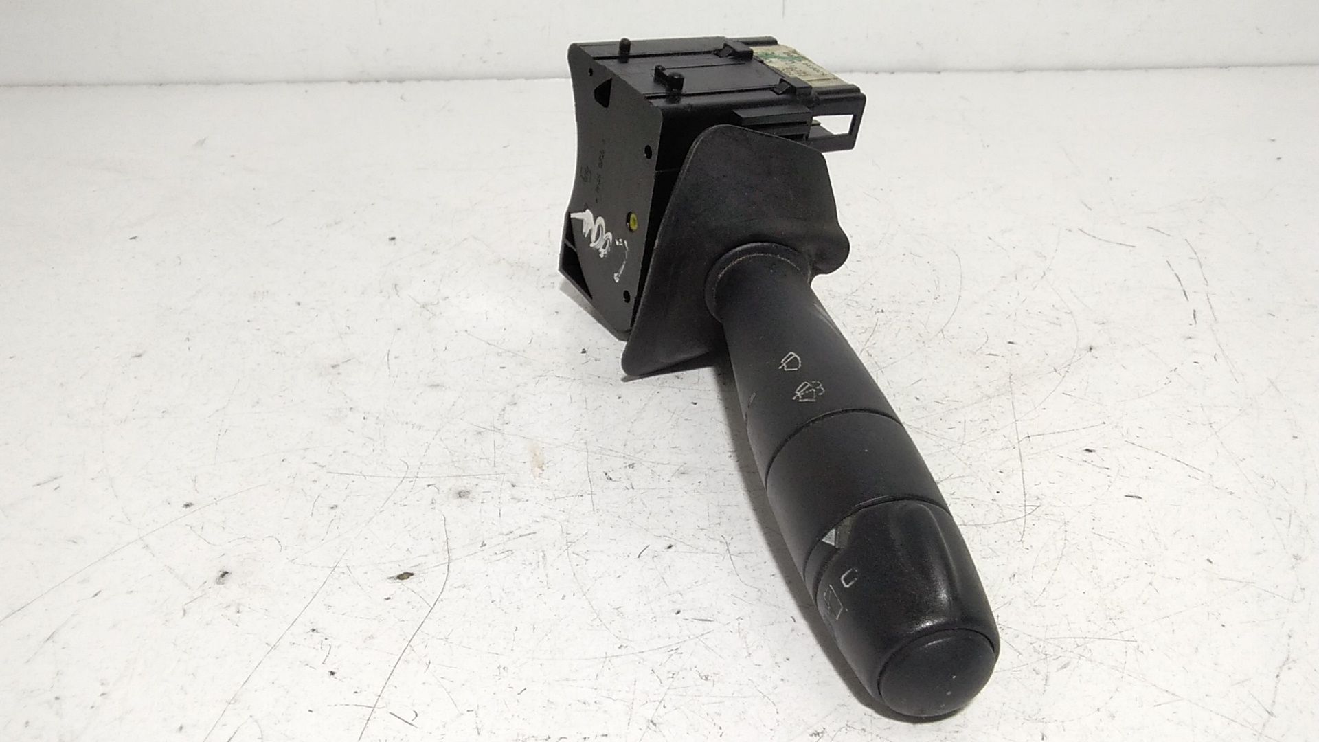 Devioluci destro DACIA Logan 1 Serie