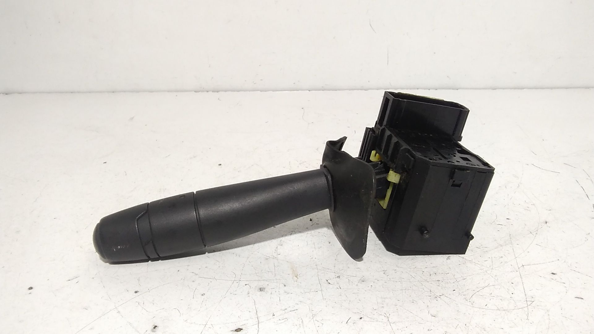 Devioluci destro DACIA Logan 1 Serie