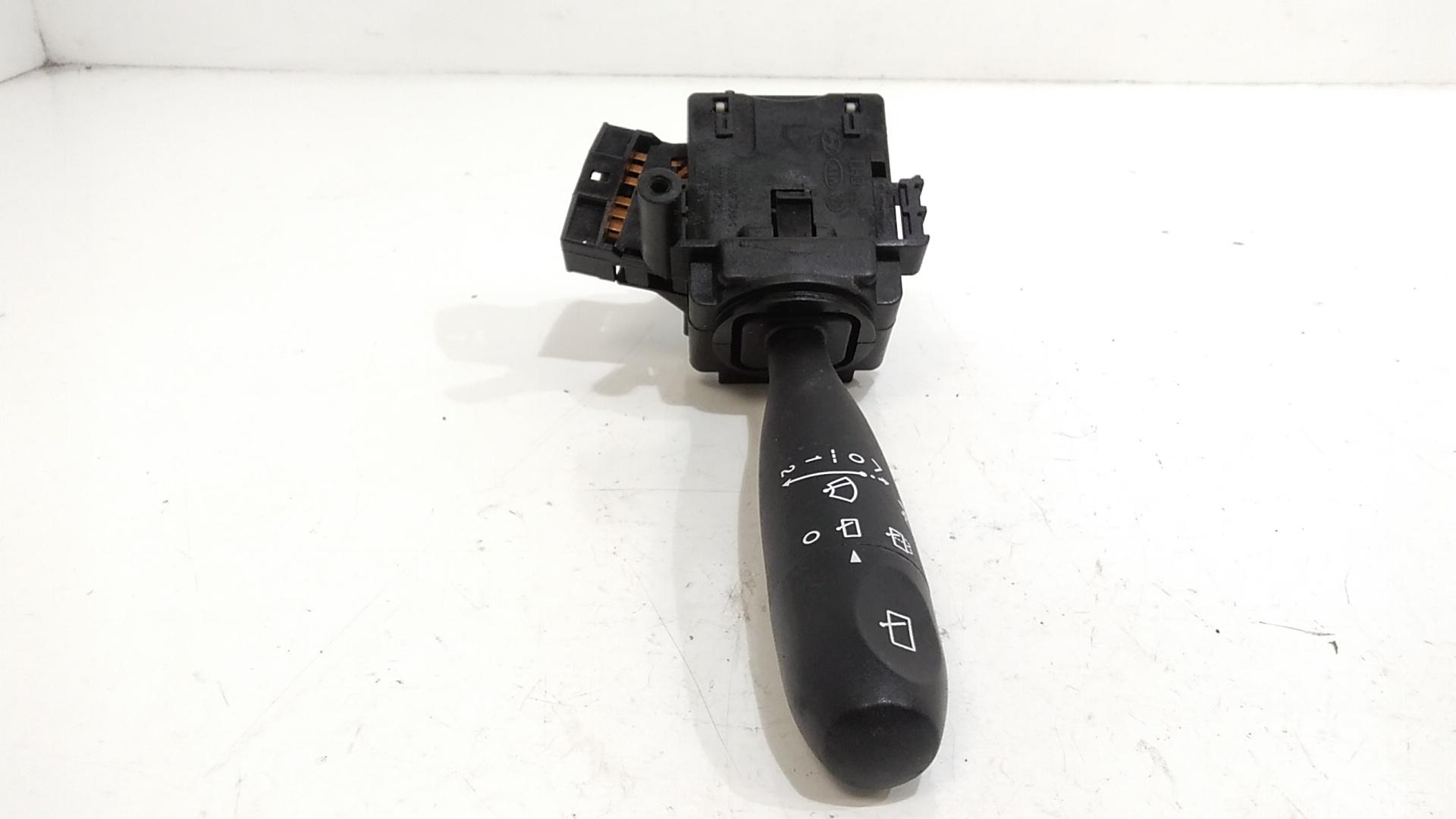 Devioluci destro HYUNDAI i10 1 Serie