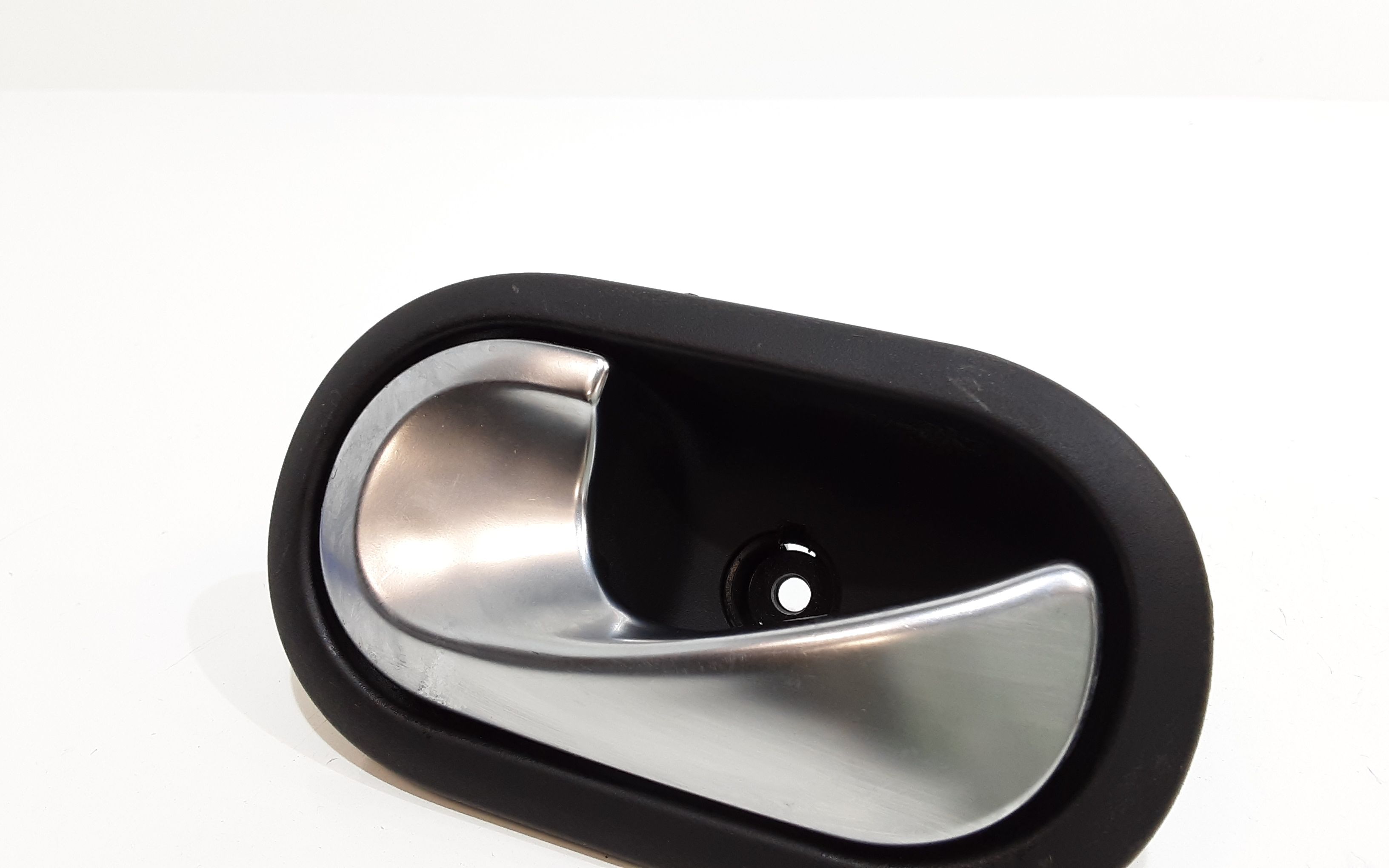 Maniglia interna anteriore Sinistra RENAULT Clio Serie (08>15)