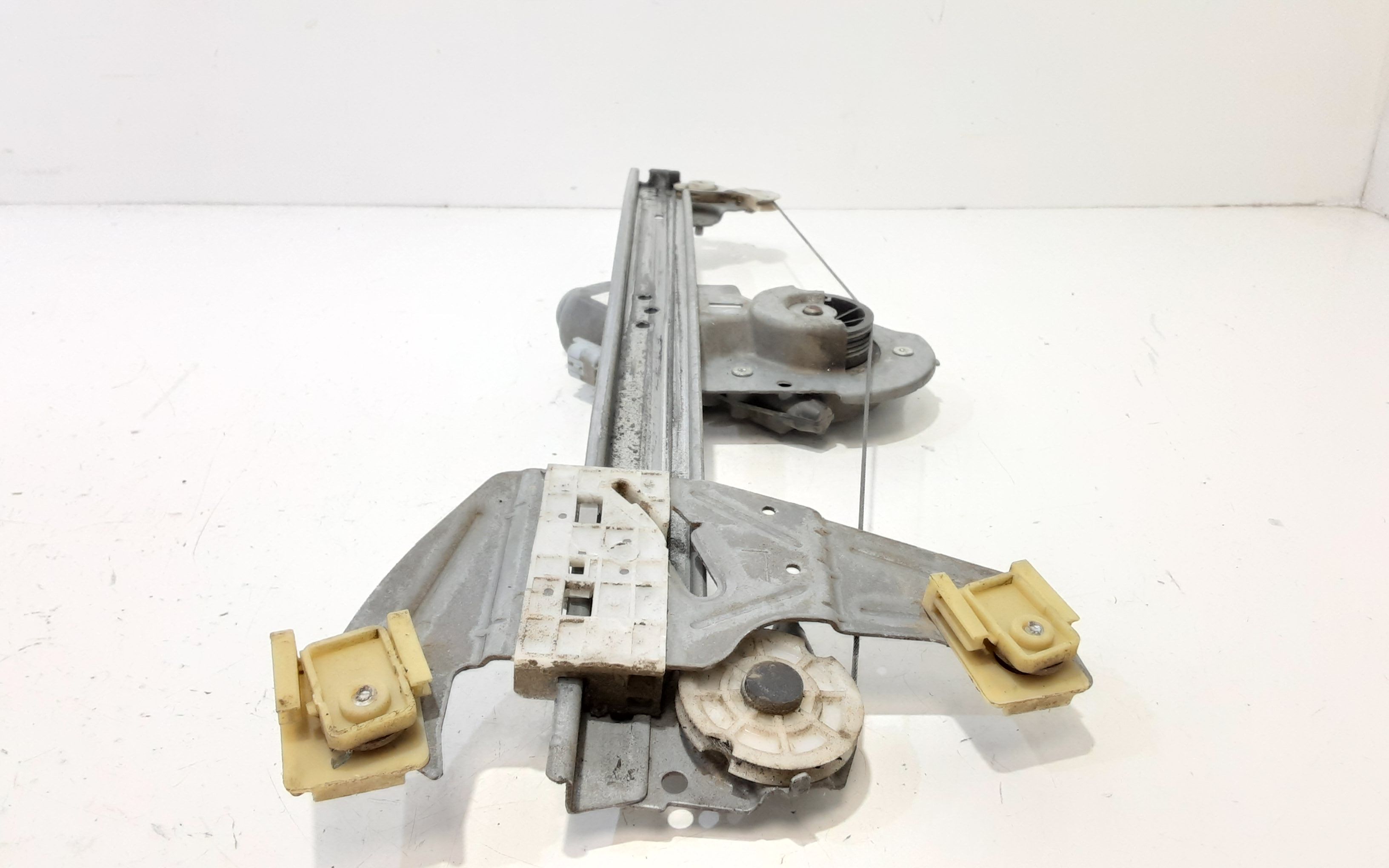 Cremagliera anteriore sinistra Guida TOYOTA Aygo 1 Serie