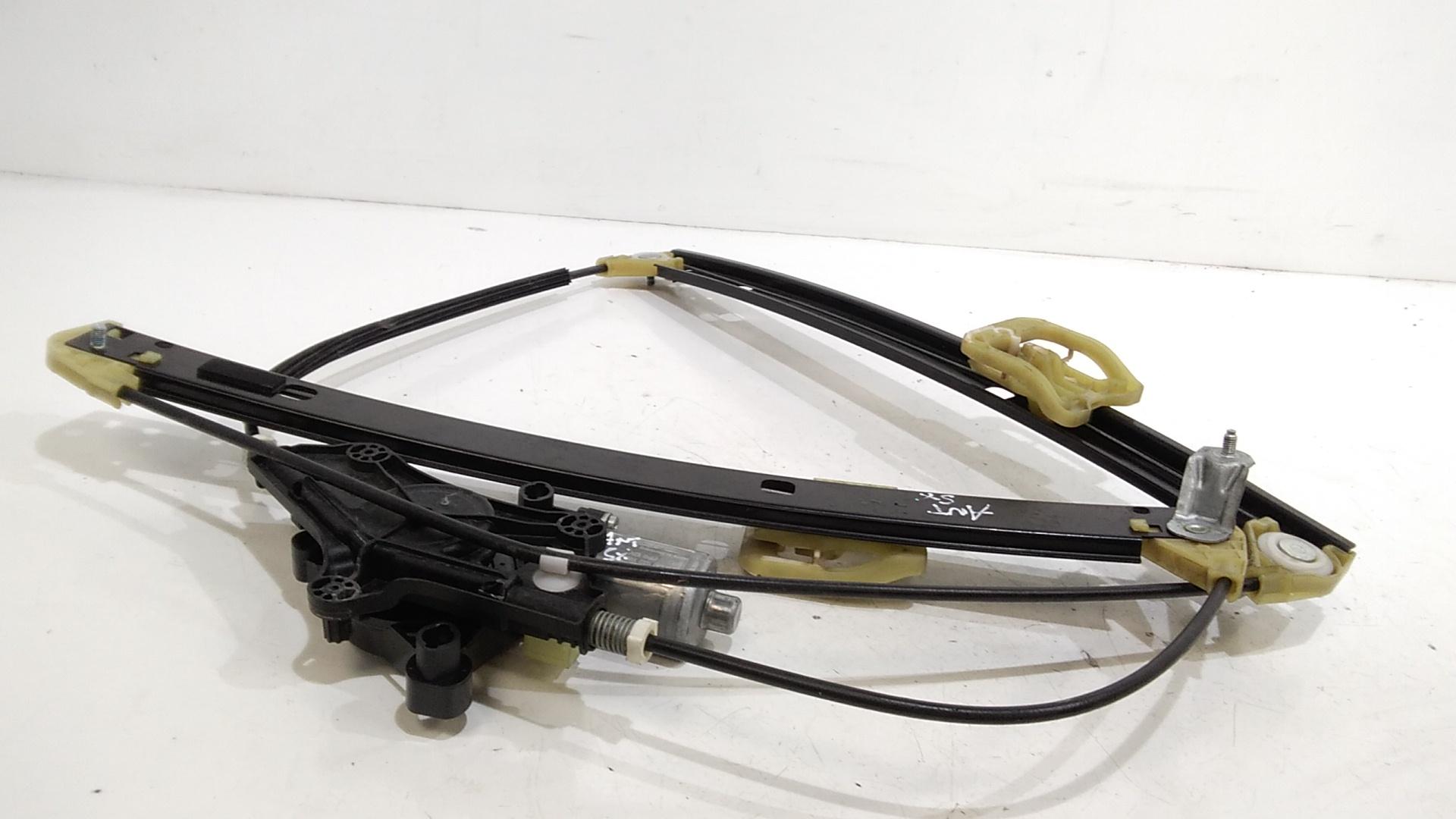 Cremagliera anteriore sinistra Guida AUDI A4 Avant (8W5)