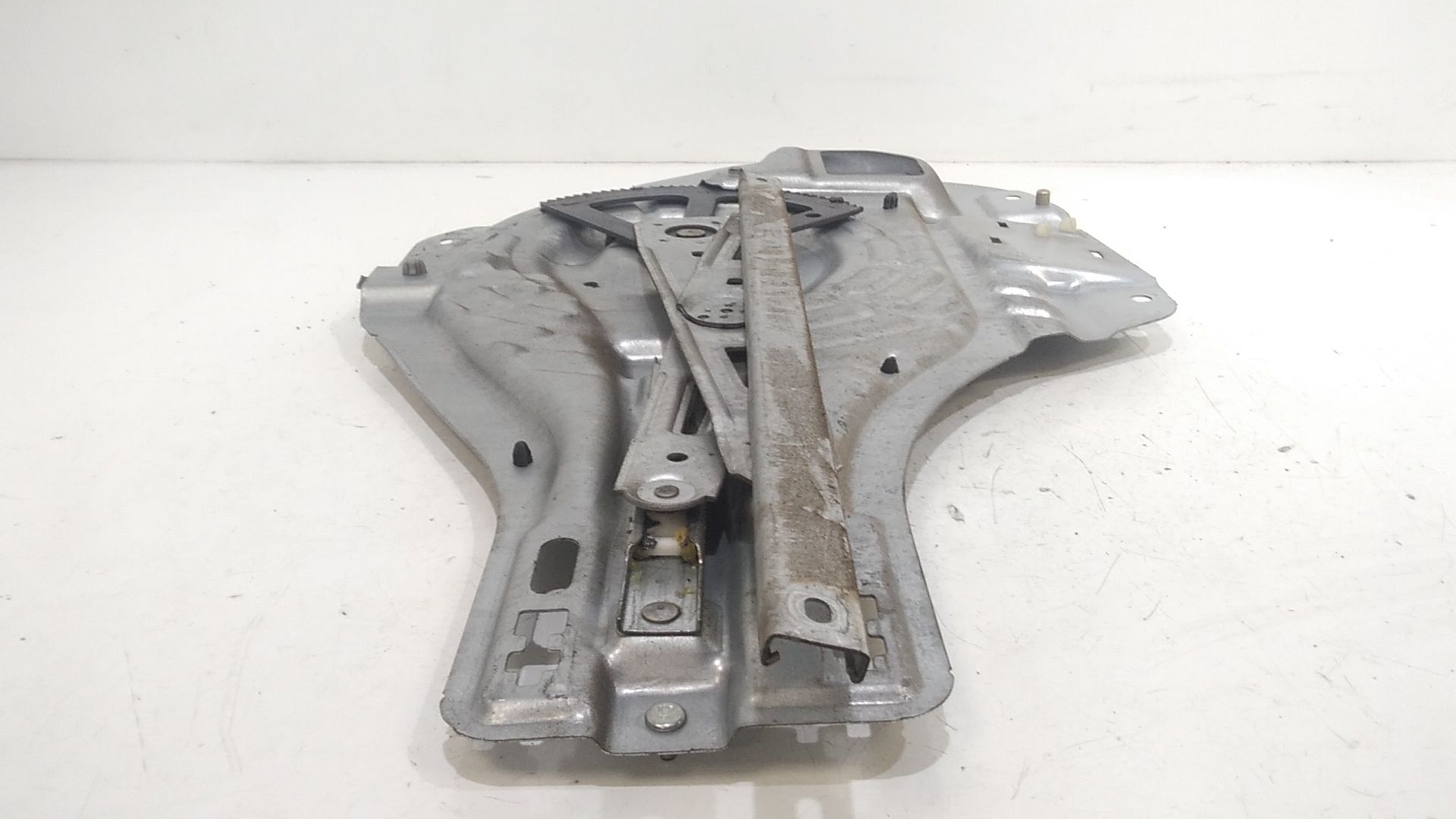 Cremagliera anteriore sinistra Guida HYUNDAI Tucson  Serie (04>09)