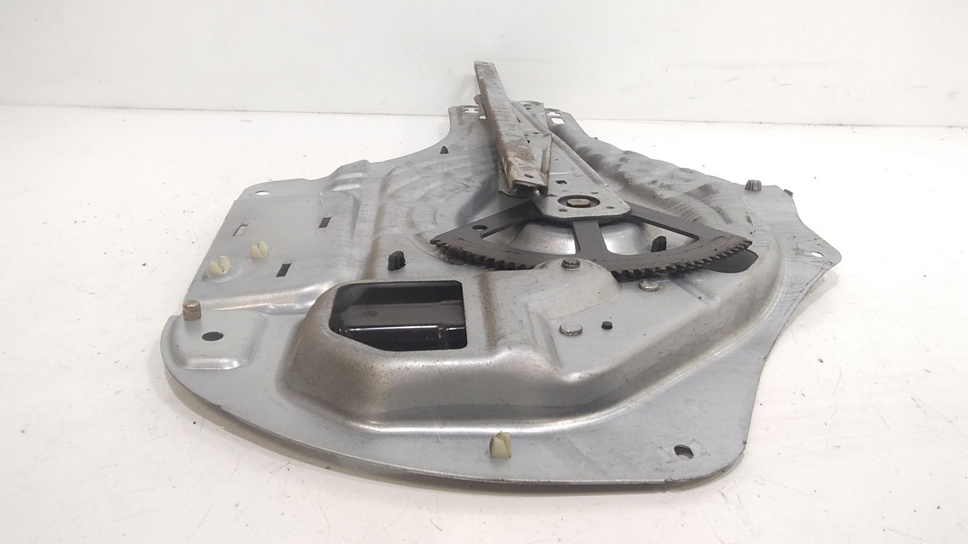 Cremagliera anteriore sinistra Guida HYUNDAI Tucson  Serie (04>09)