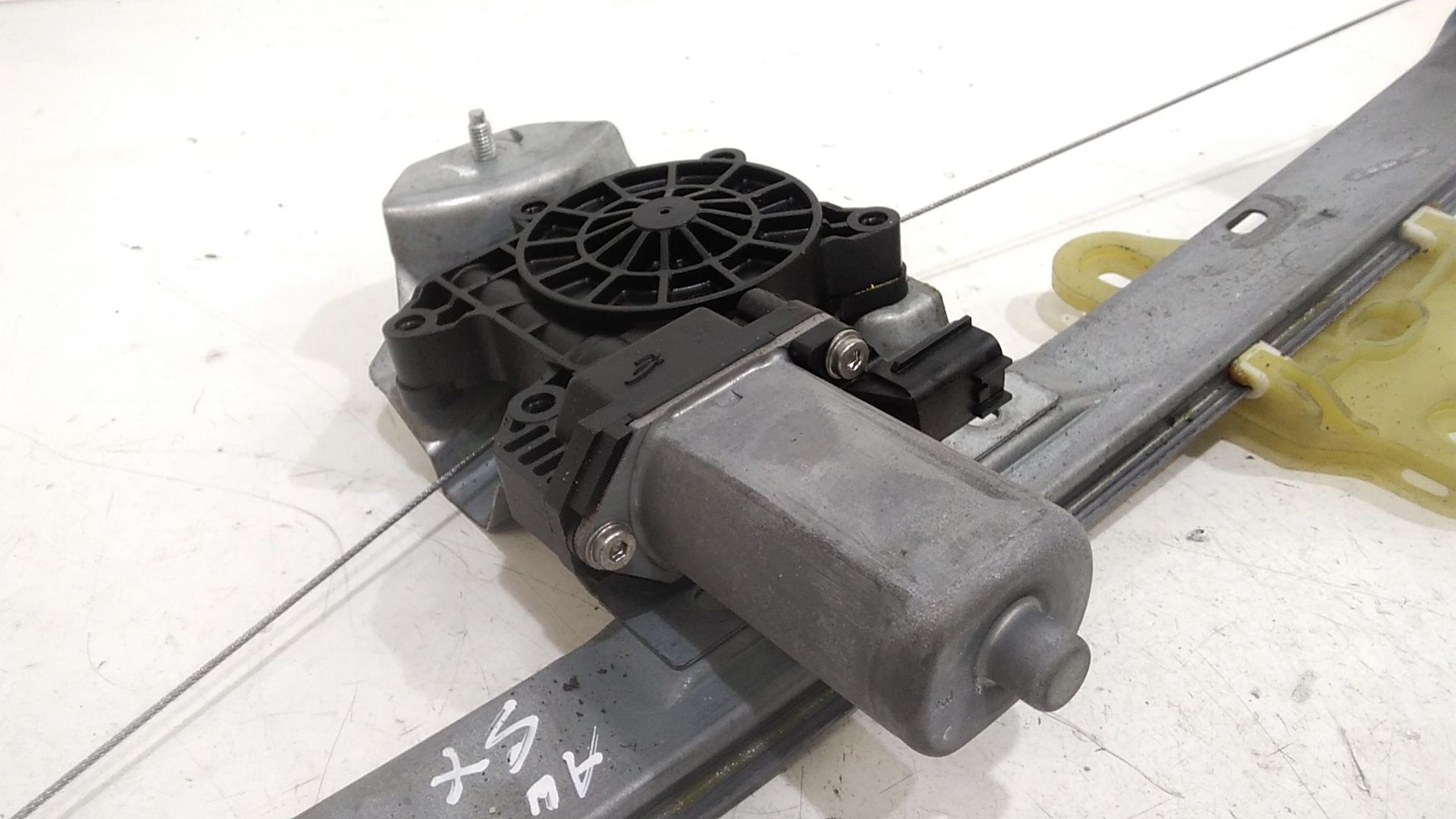 Cremagliera anteriore sinistra Guida RENAULT Clio Serie IV (12>19)