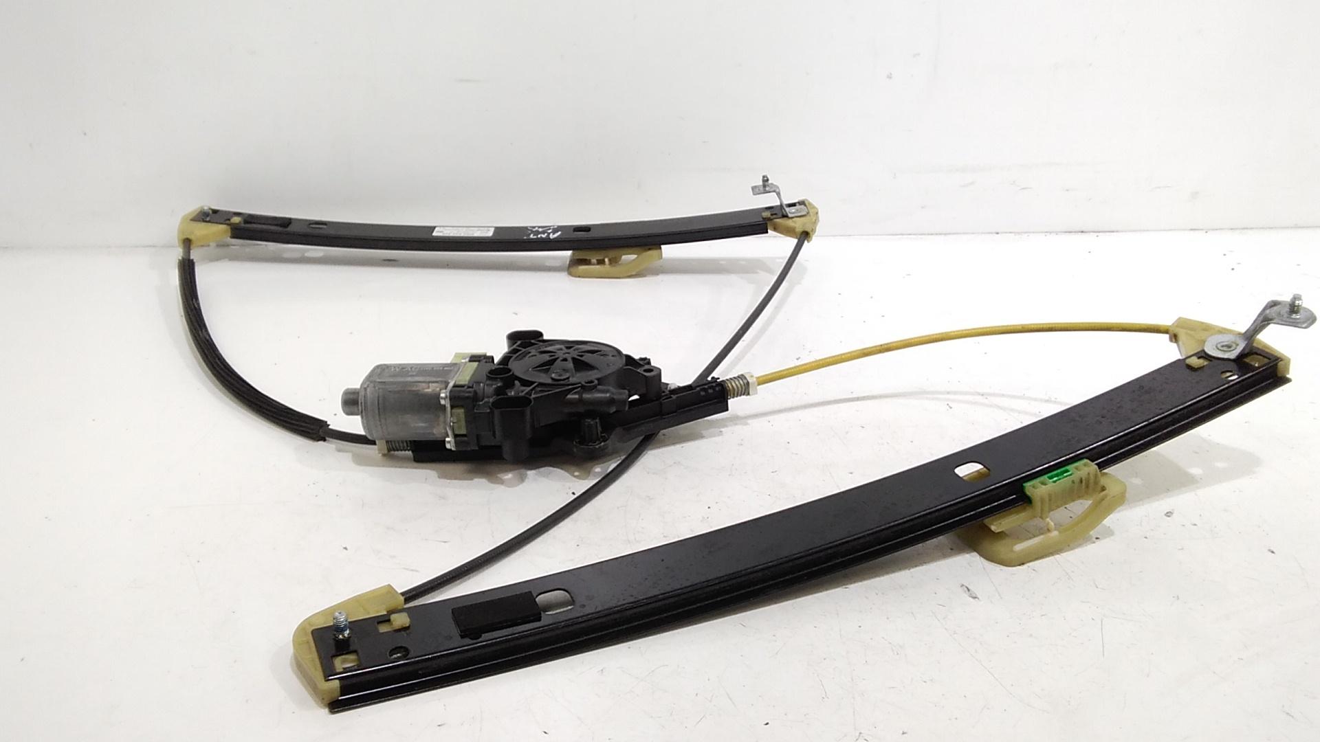 Cremagliera anteriore destra passeggero AUDI A4 Avant (8W5)