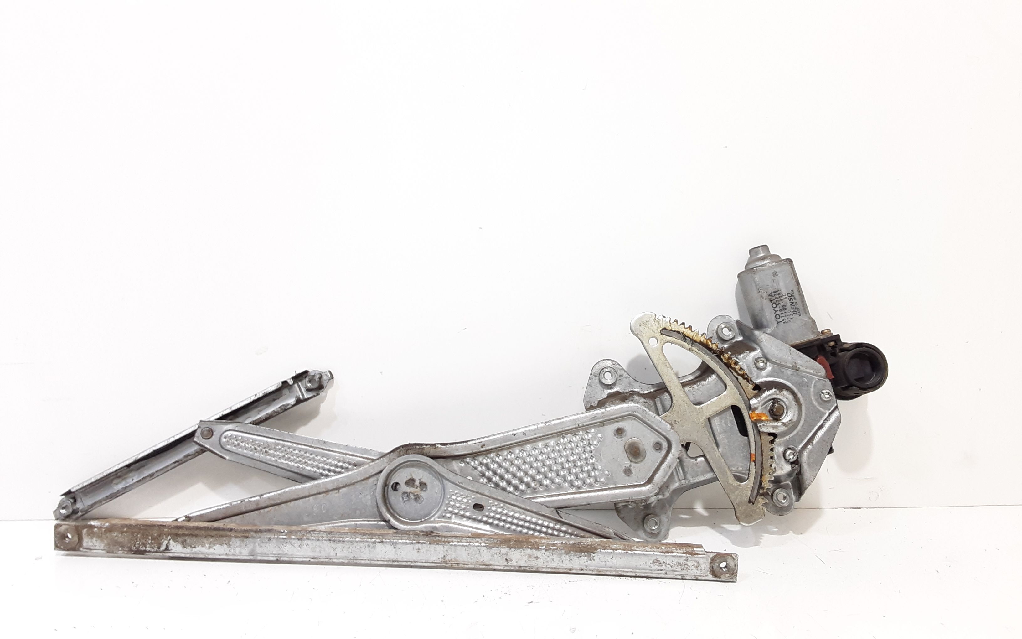 Cremagliera anteriore destra passeggero TOYOTA Yaris 1 Serie