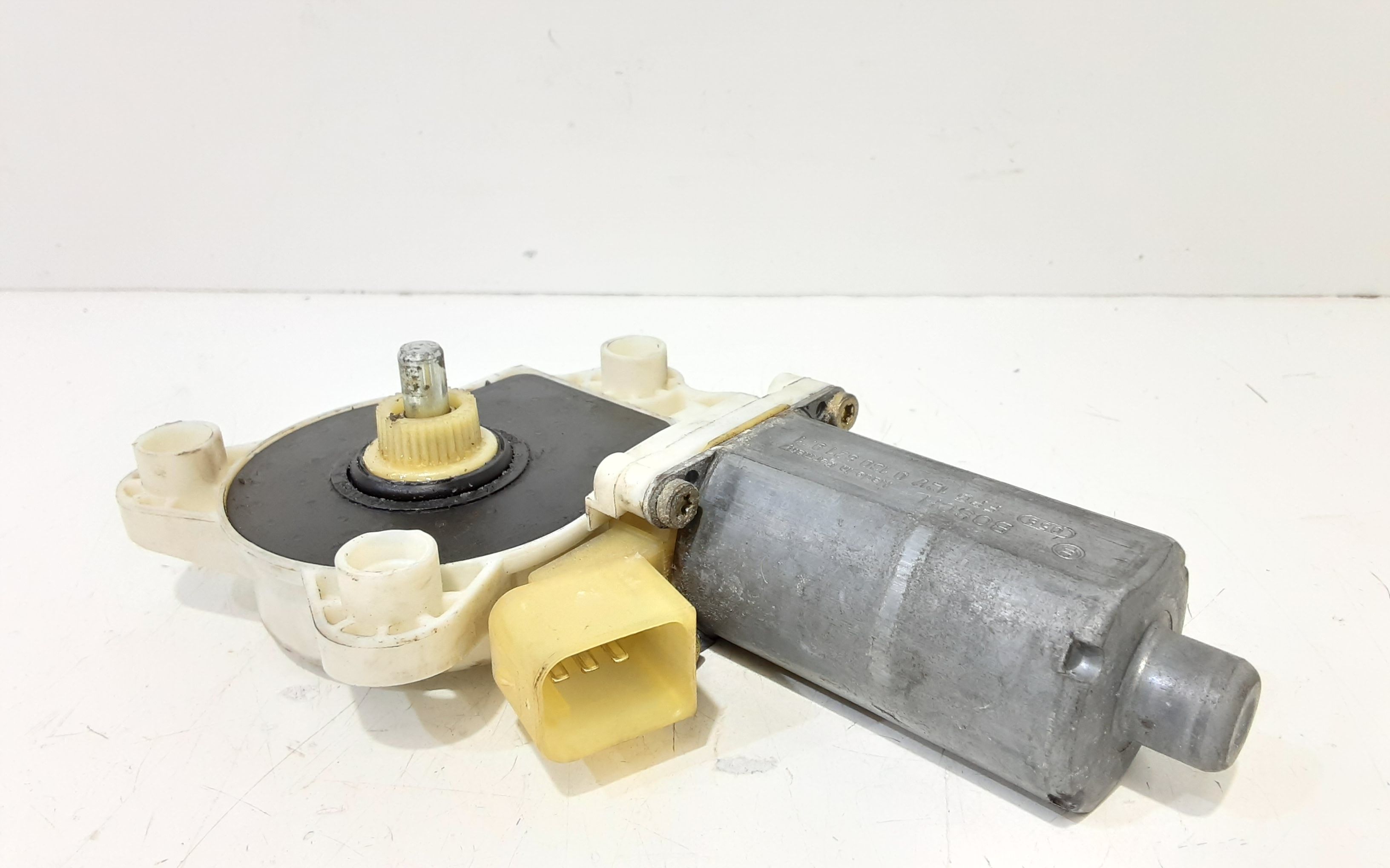 Motorino Alzavetro anteriore destra MERCEDES Classe E Berlina W211