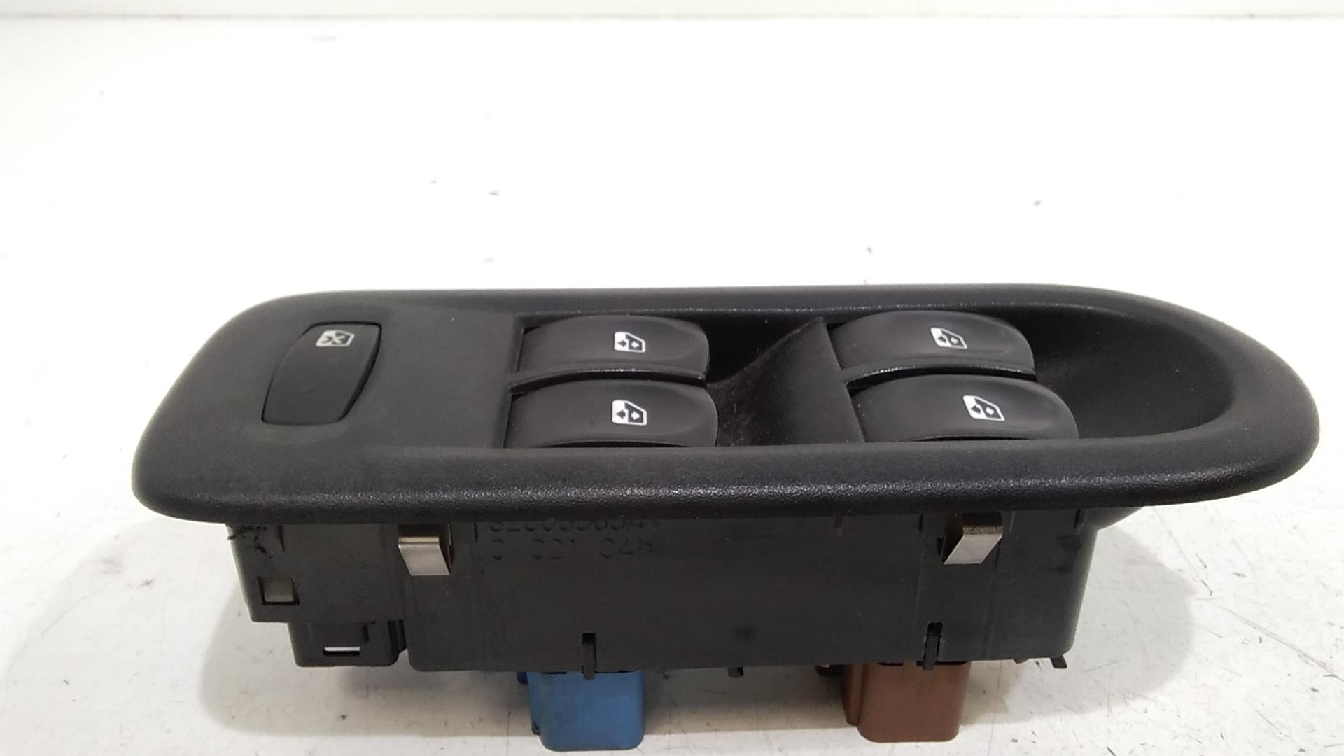 Pulsantiera anteriore sinistra Guida RENAULT Clio Serie (08>15)