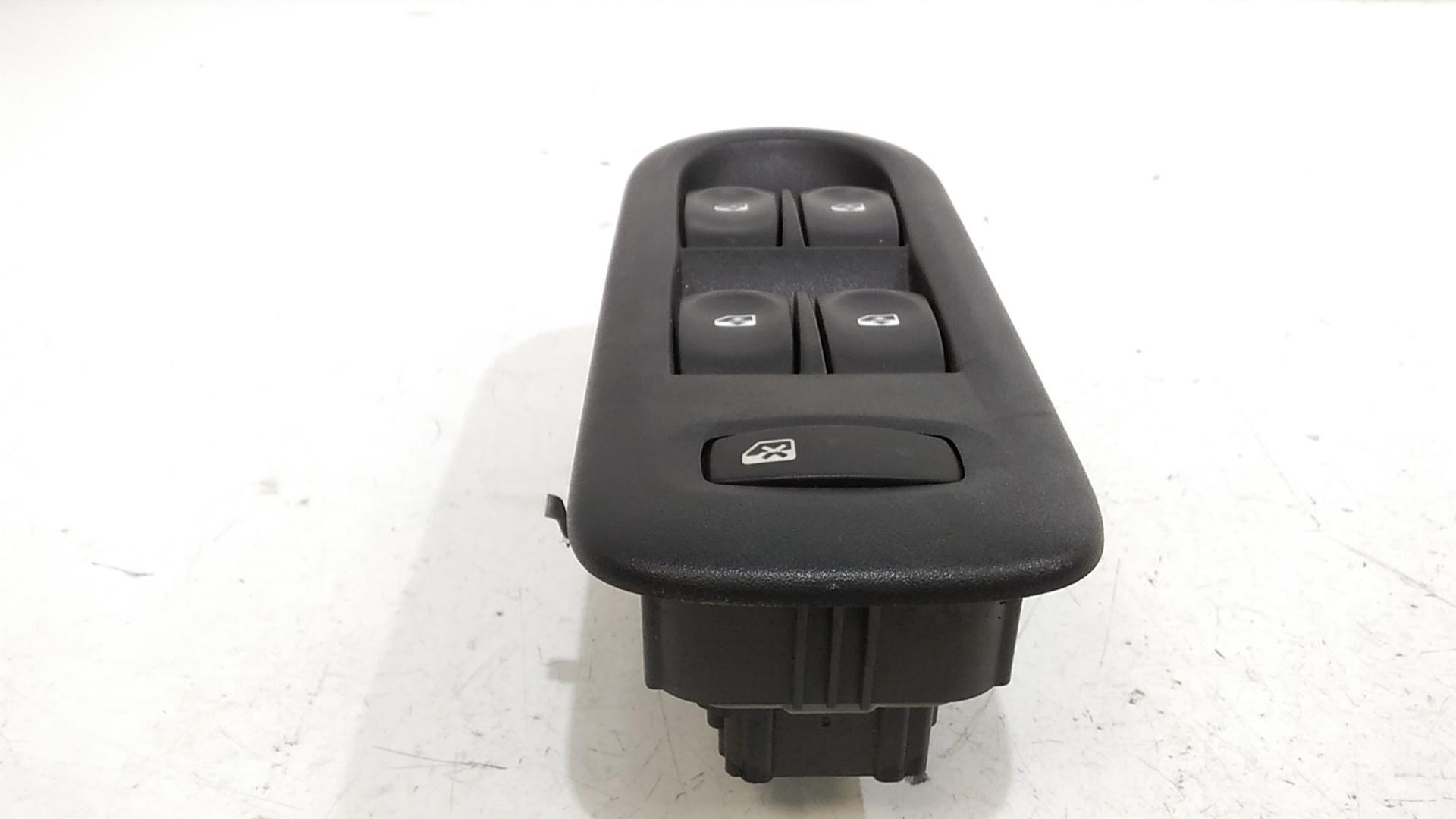 Pulsantiera anteriore sinistra Guida RENAULT Clio Serie (08>15)