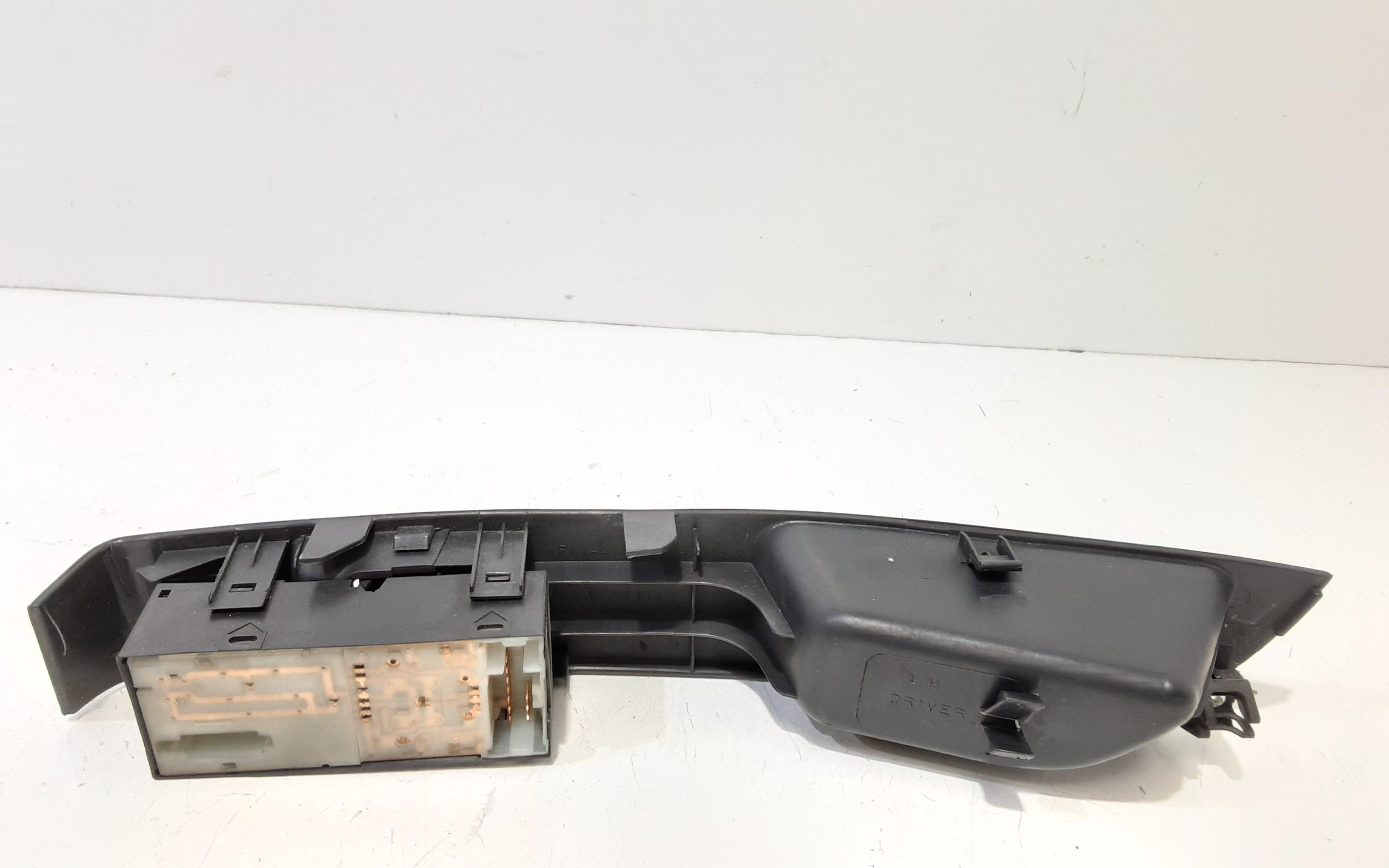 Pulsantiera anteriore sinistra Guida NISSAN Micra 5 Serie