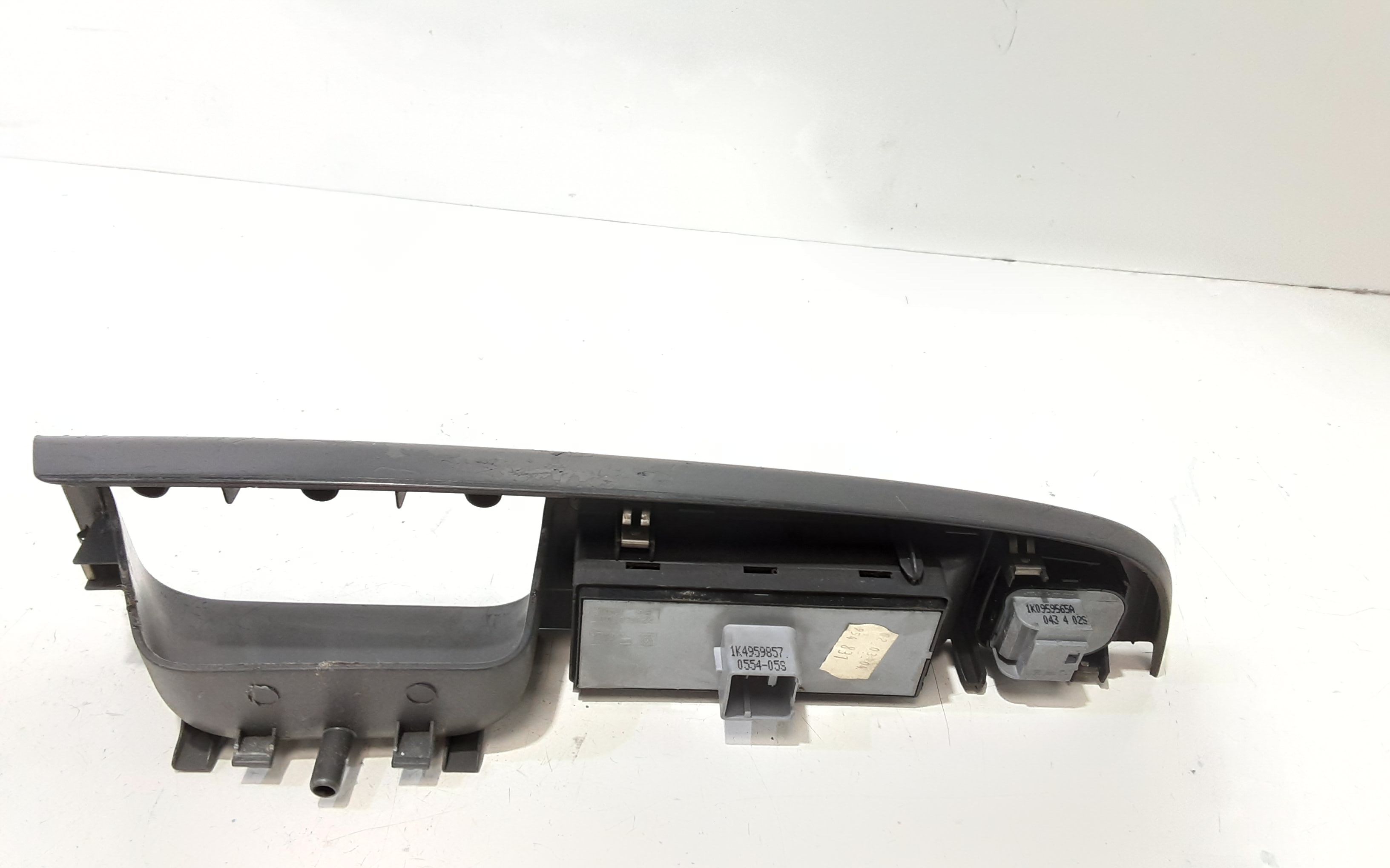 Pulsantiera anteriore sinistra Guida VOLKSWAGEN Golf 5 Berlina (03>08)