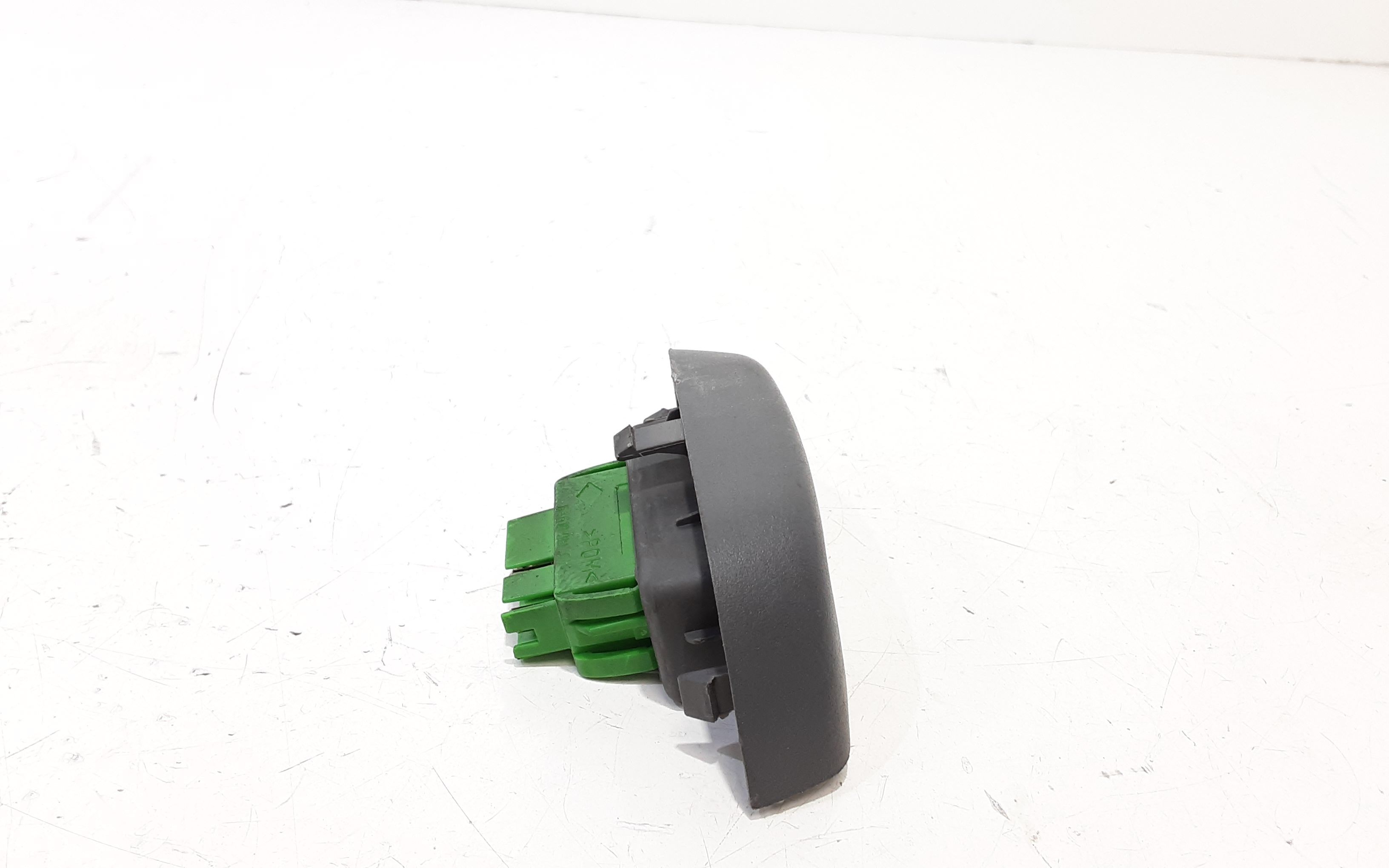 Pulsantiera anteriore sinistra Guida TOYOTA Aygo 1 Serie