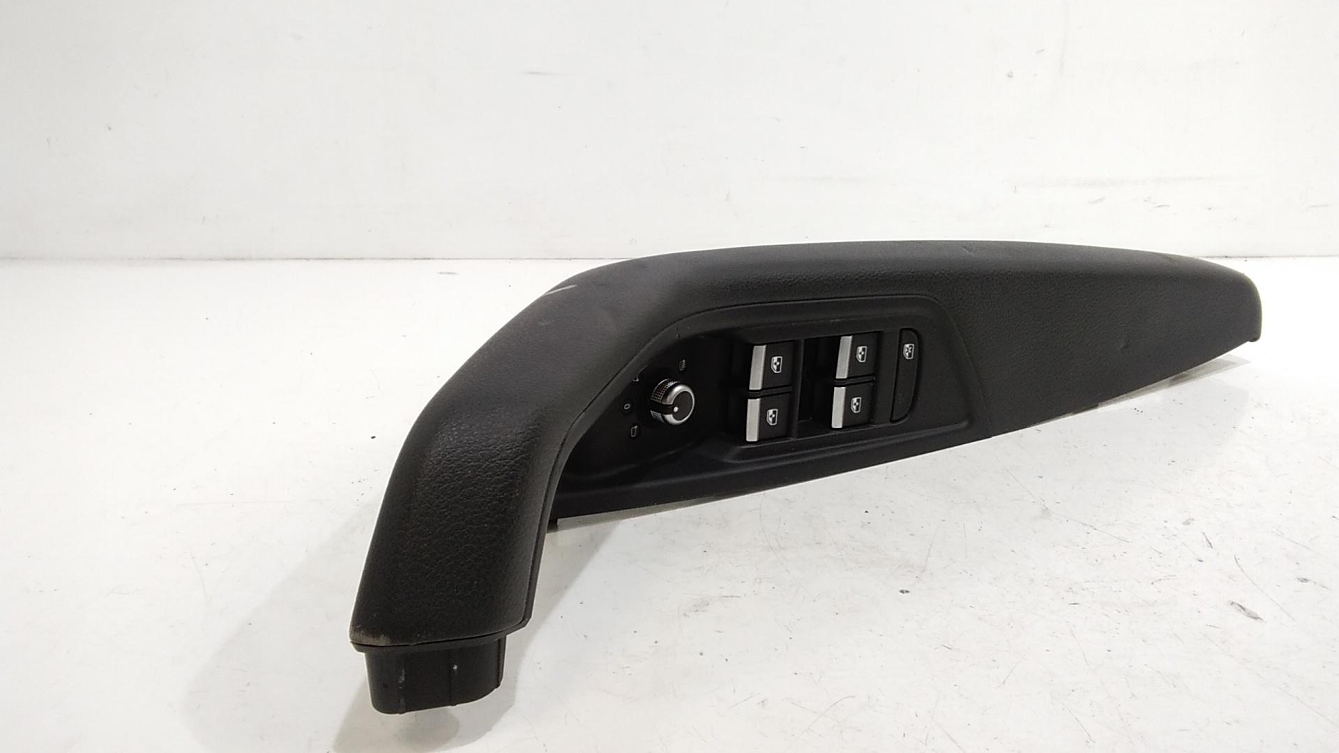 Pulsantiera anteriore sinistra Guida AUDI A4 Avant (8W5)