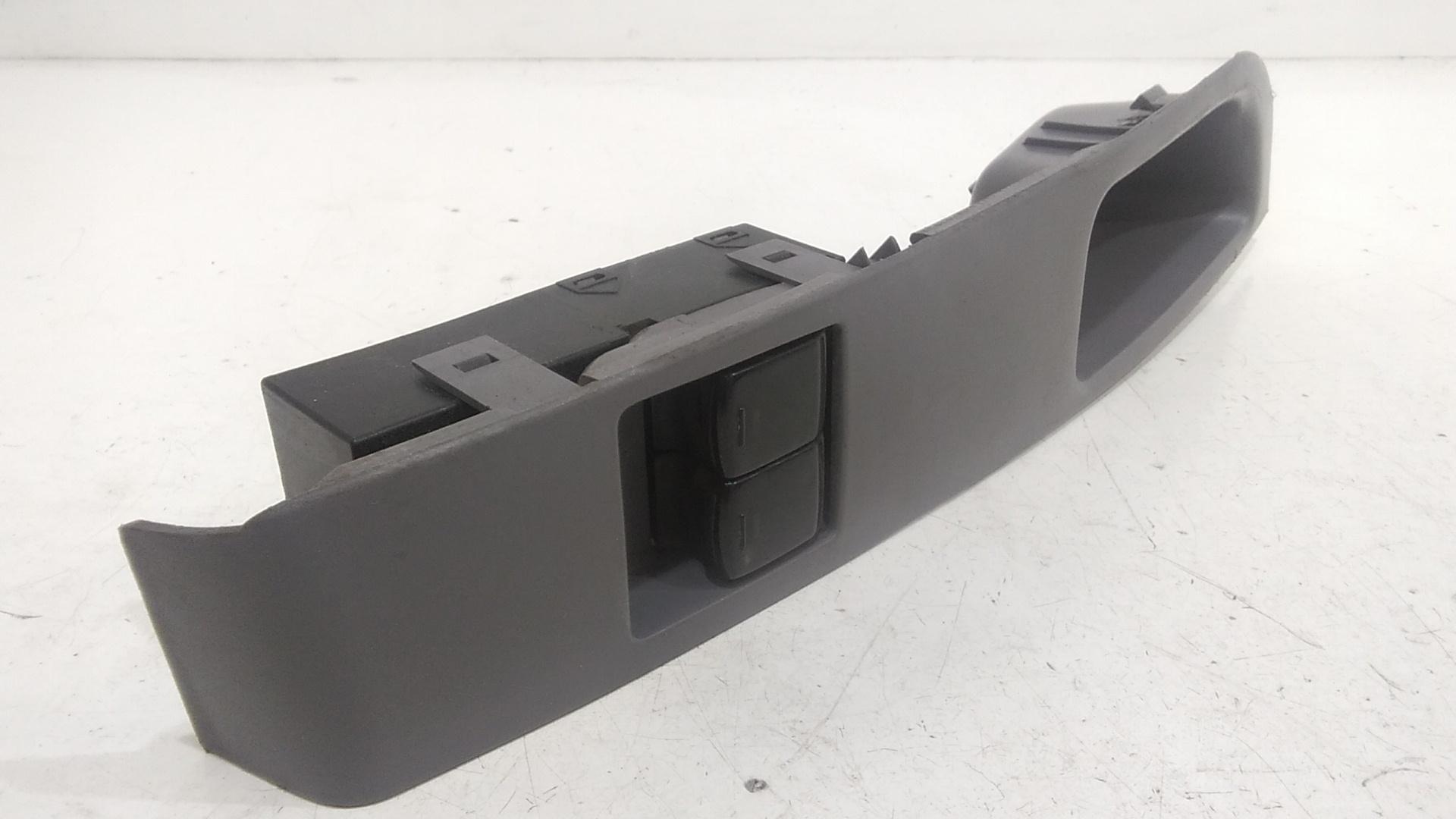 Pulsantiera anteriore sinistra Guida NISSAN Micra 3 Serie