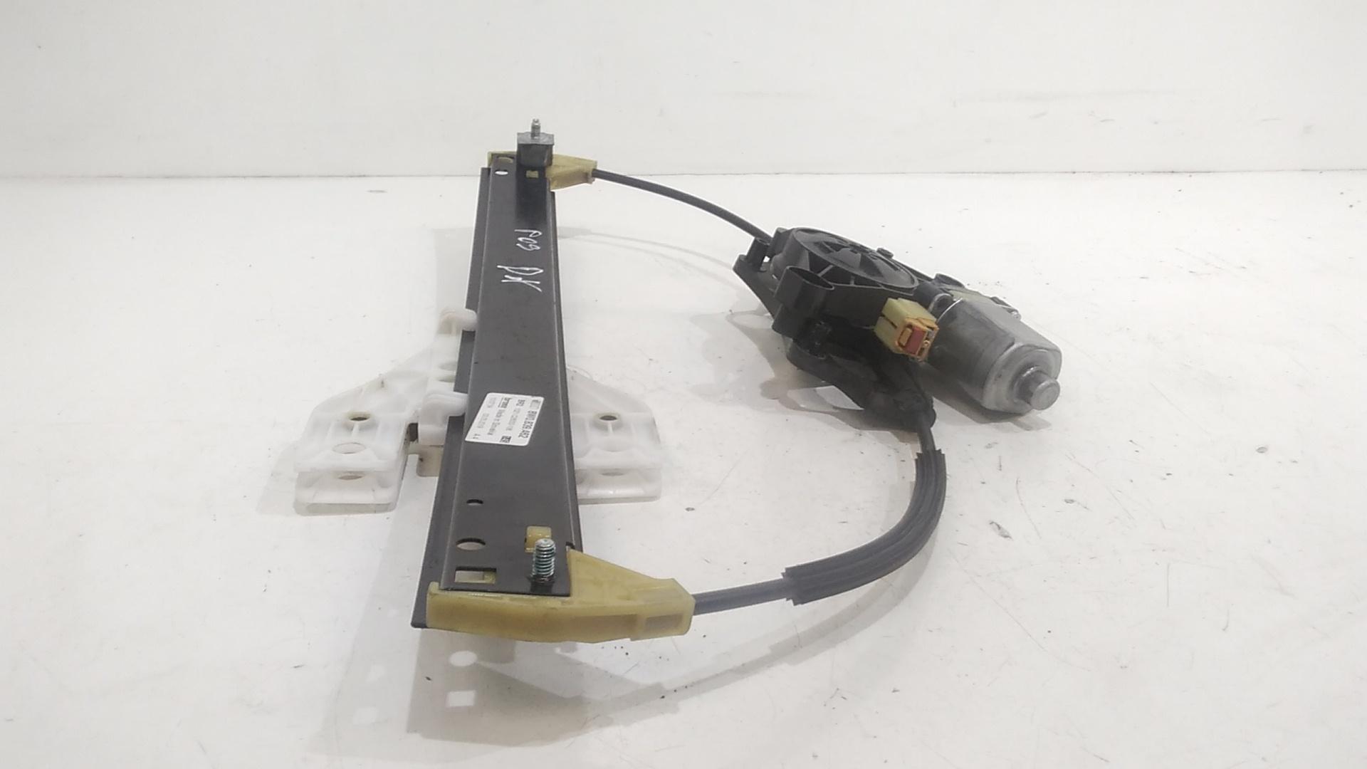 Cremagliera posteriore destra passeggero AUDI A4 Avant (8W5)