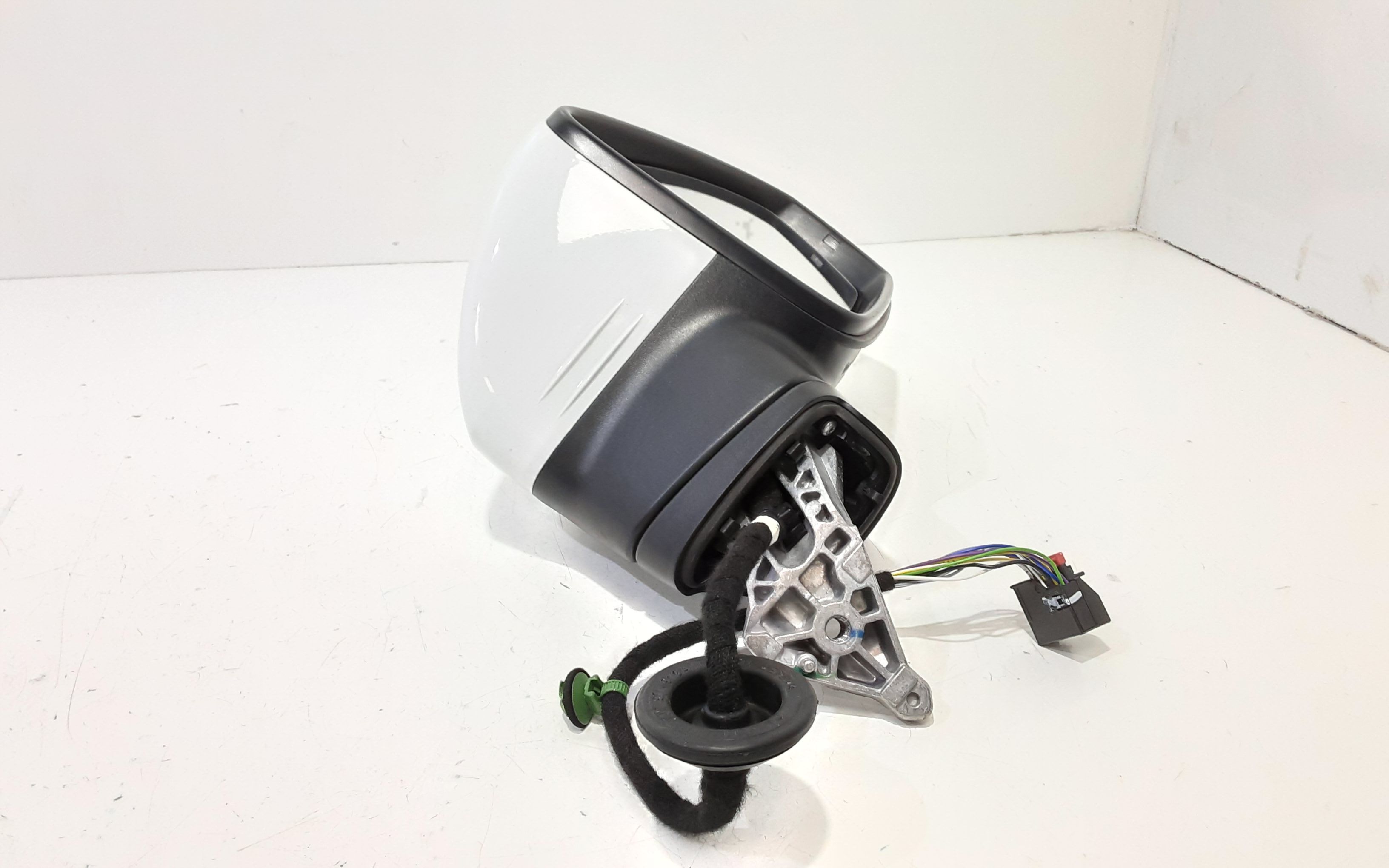 Specchietto Retrovisore Destro VOLKSWAGEN Tiguan R Line