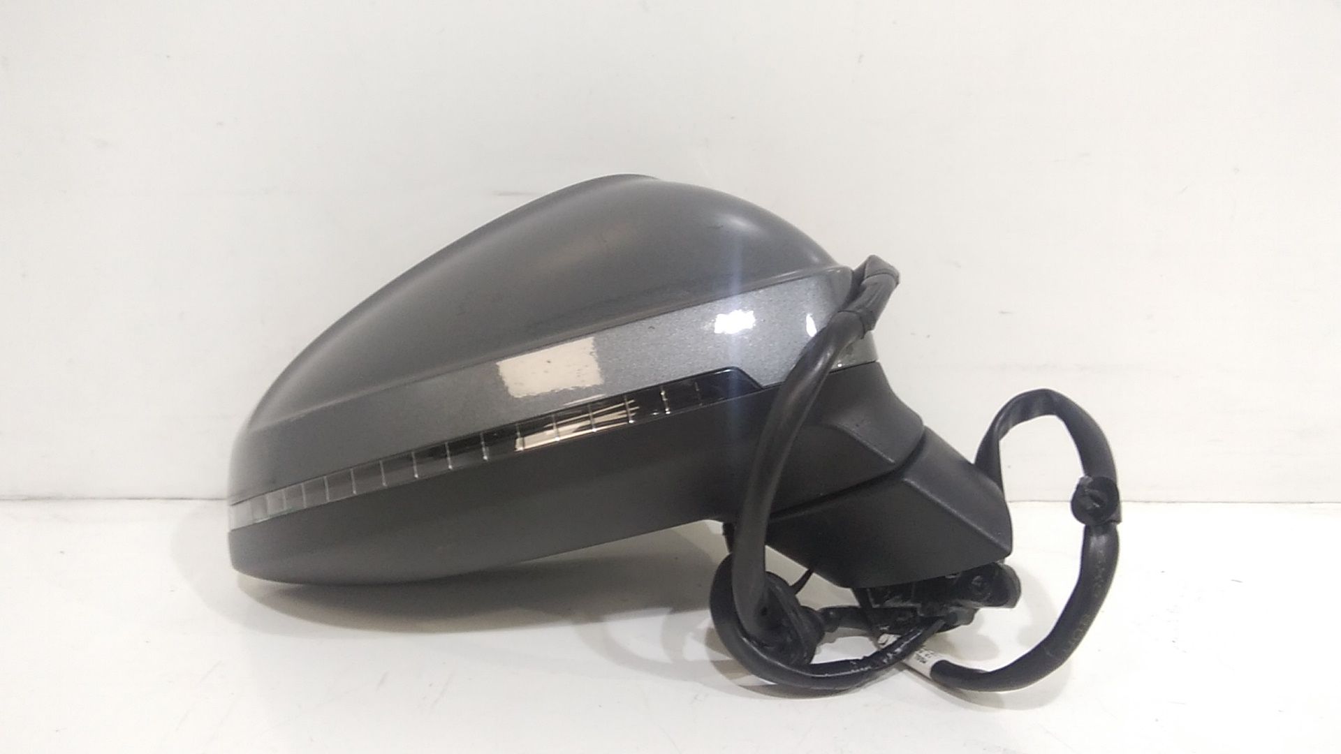 Specchietto Retrovisore Destro AUDI A4 Avant (8W5)