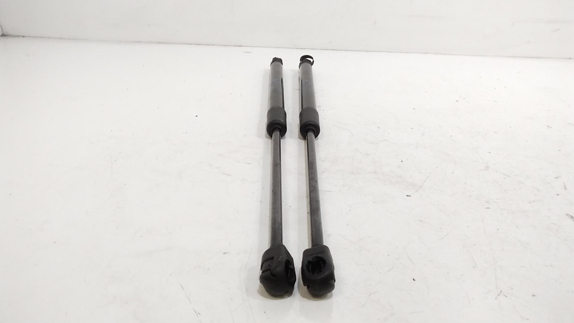 Pistoncini cofano Post. AUDI A4 Avant (8W5)