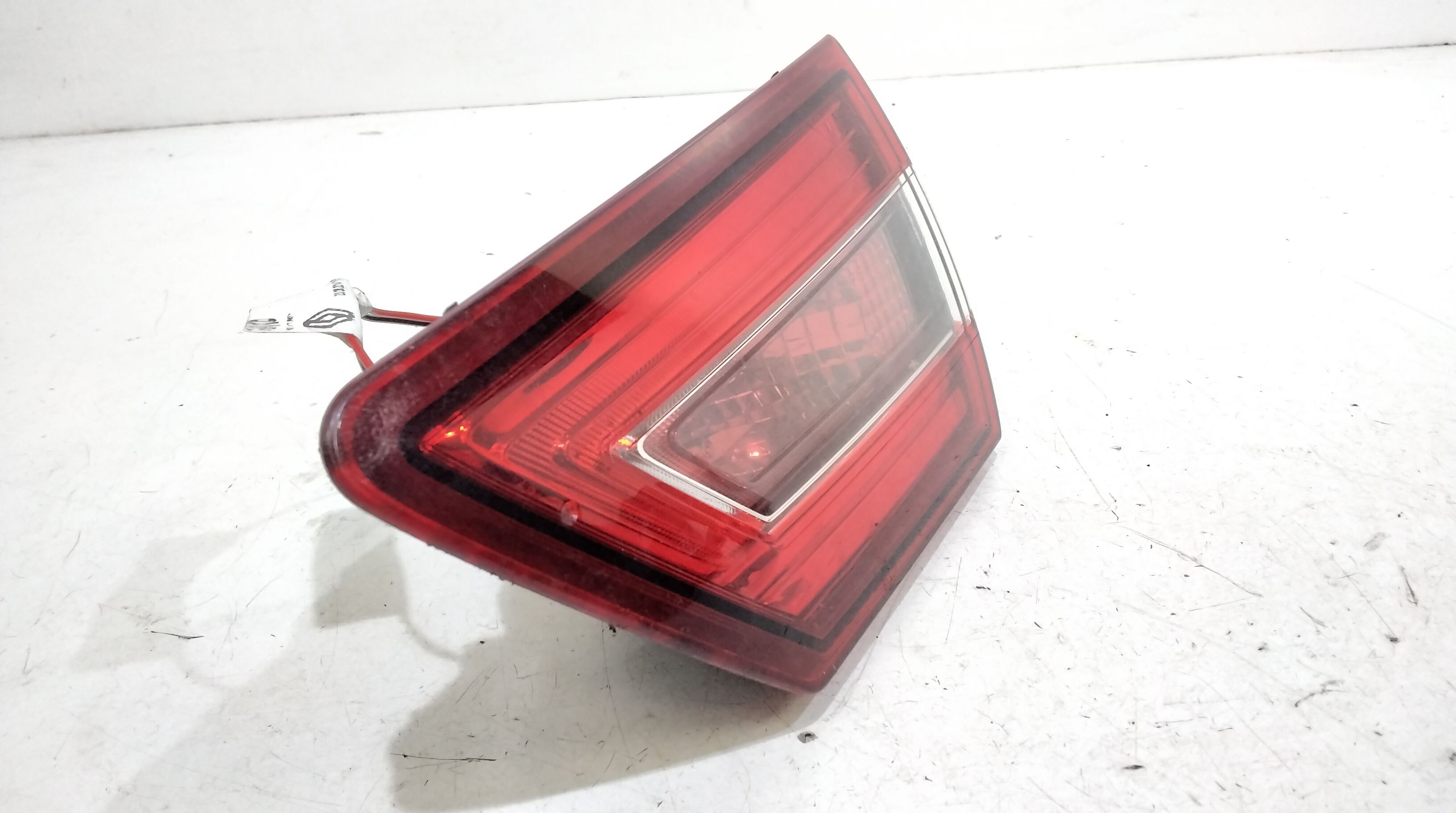 Stop Posteriore Destro Integrato nel Portello RENAULT Clio Serie IV (12>19)